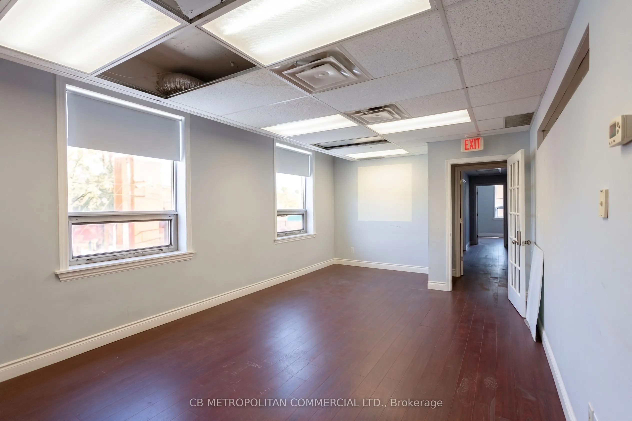 876 Eglinton Avenue E