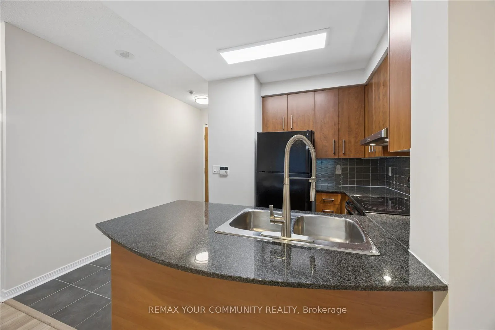 5500 Yonge Street #209