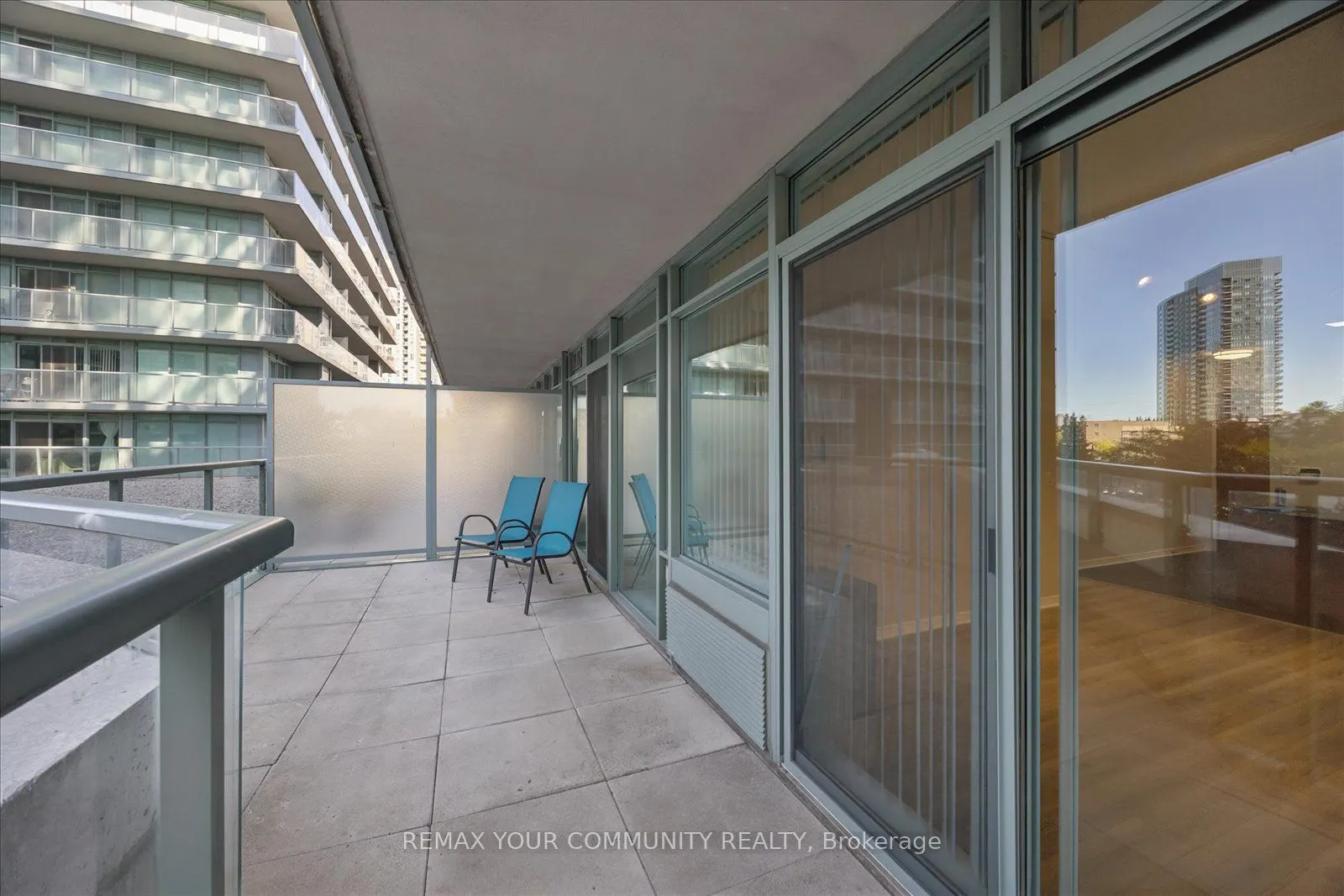 5500 Yonge Street #209
