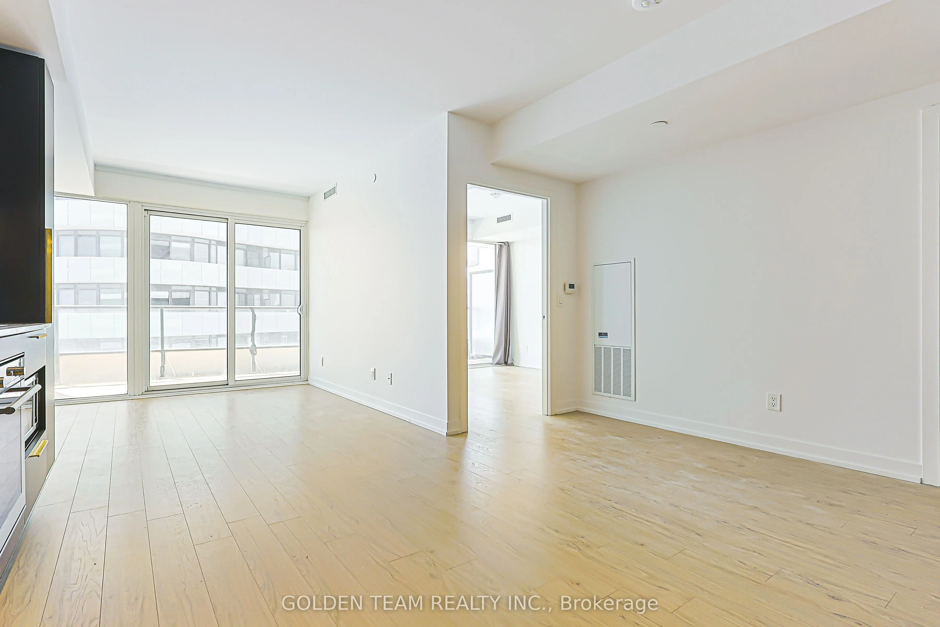 85 Wood Street #3802
