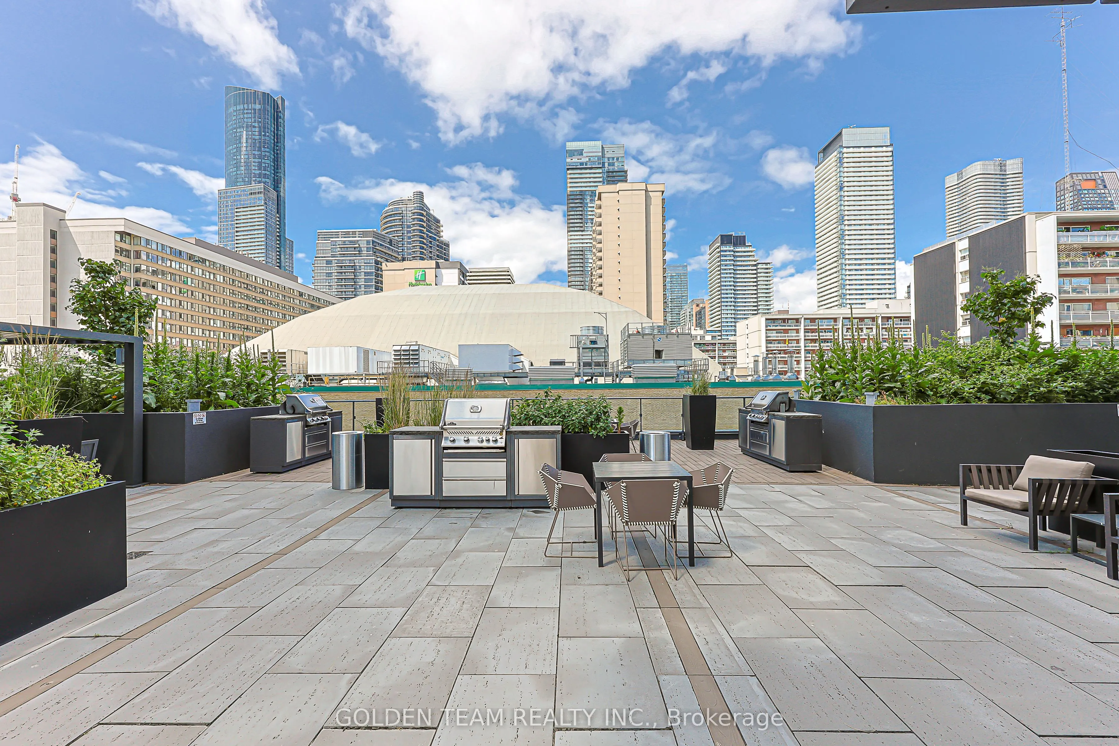 85 Wood Street #3802