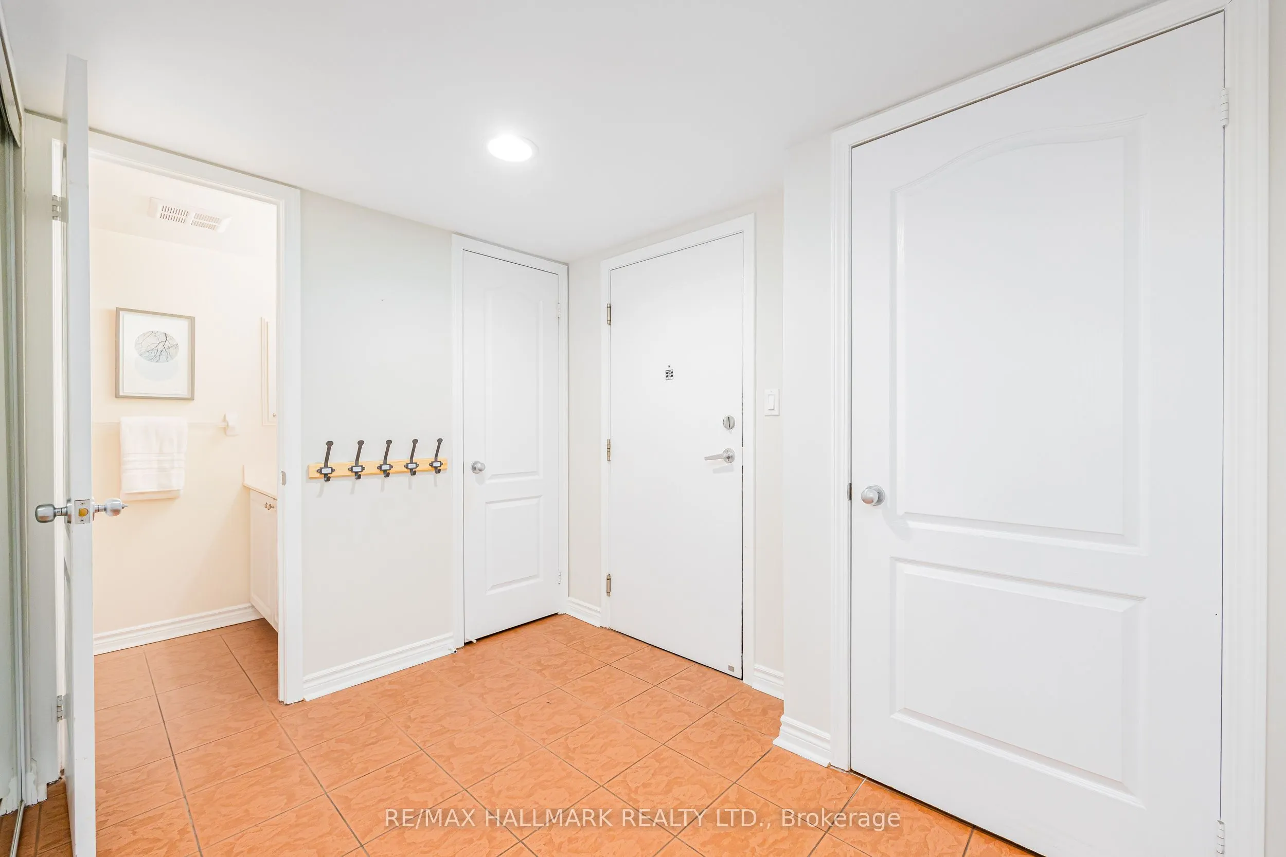 3 Rean Drive #112