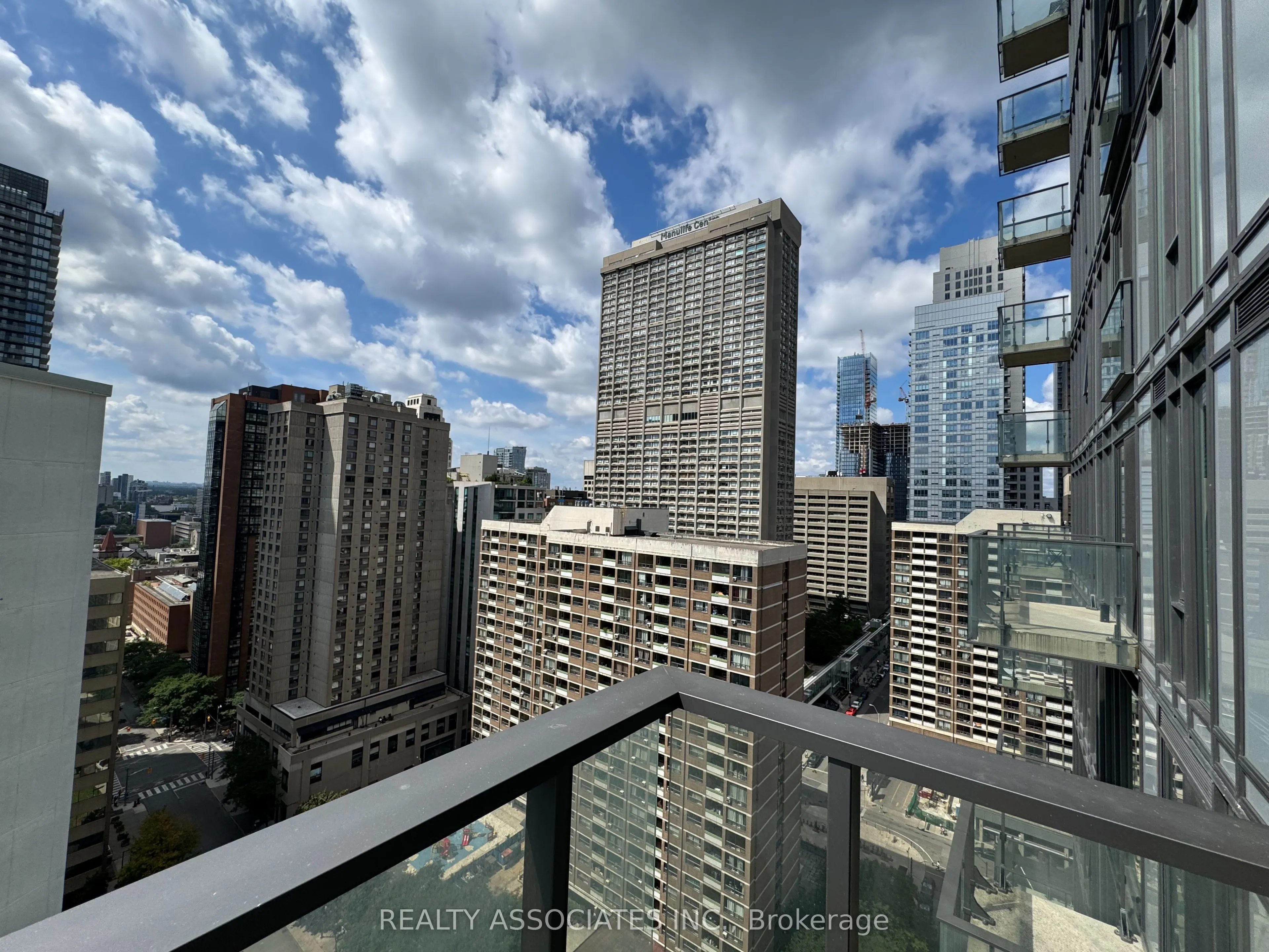 75 St Nicholas Street #2105