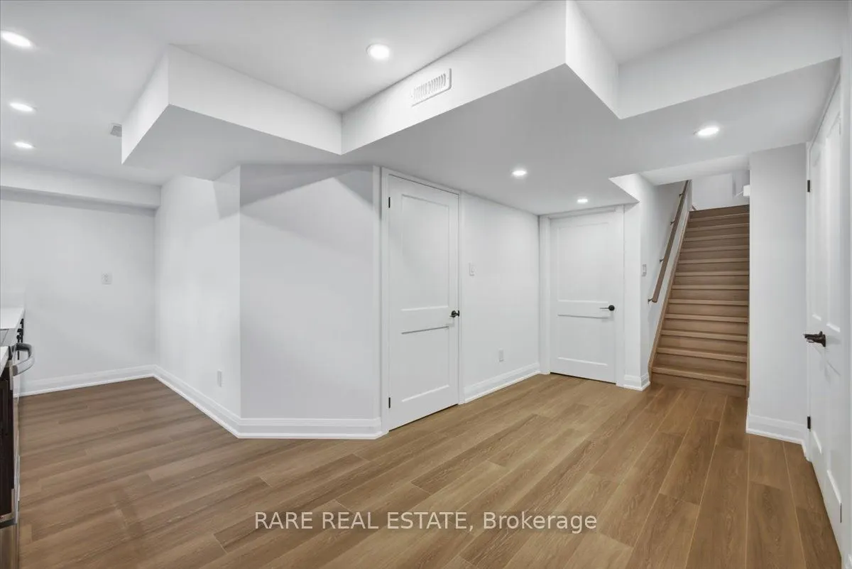 89 William Durie Way