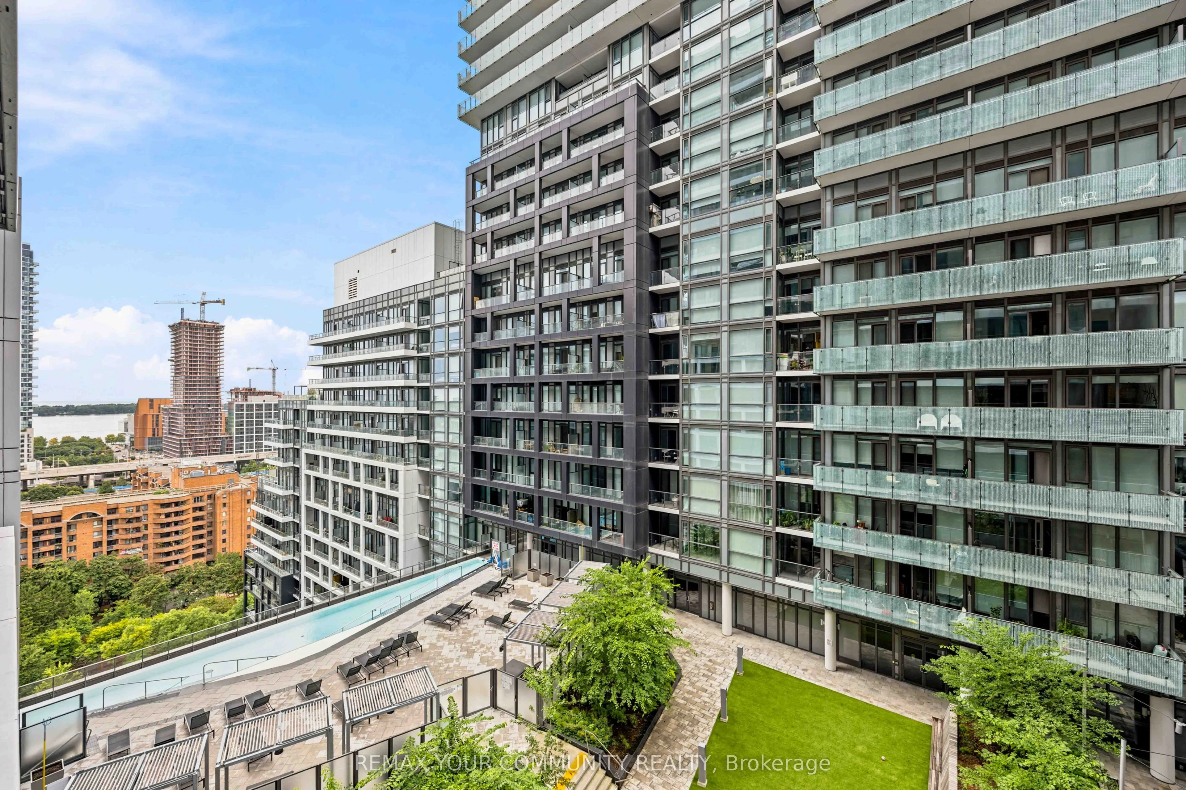 70 Princess Street #1627