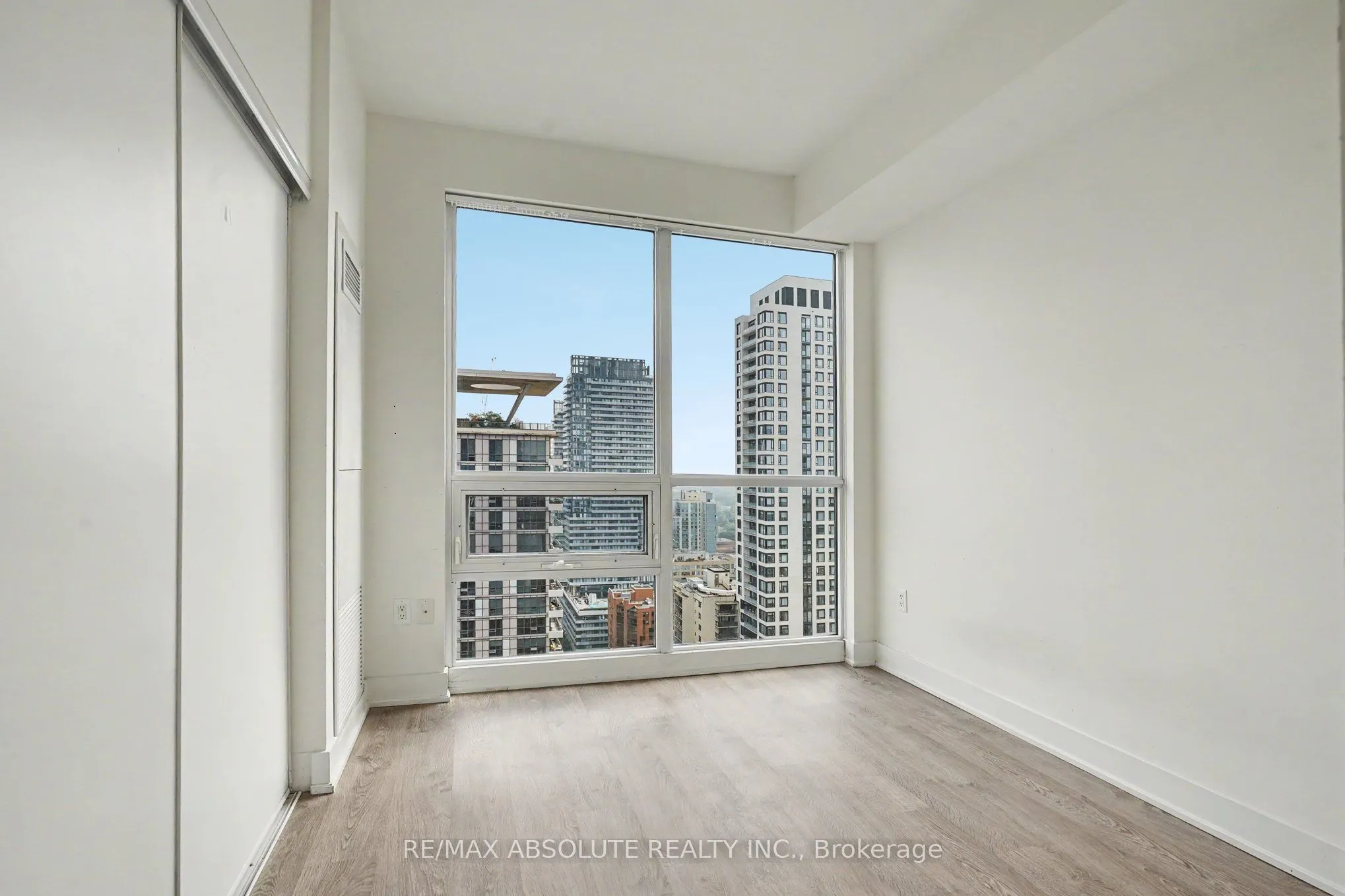 30 Roehampton Avenue #2809