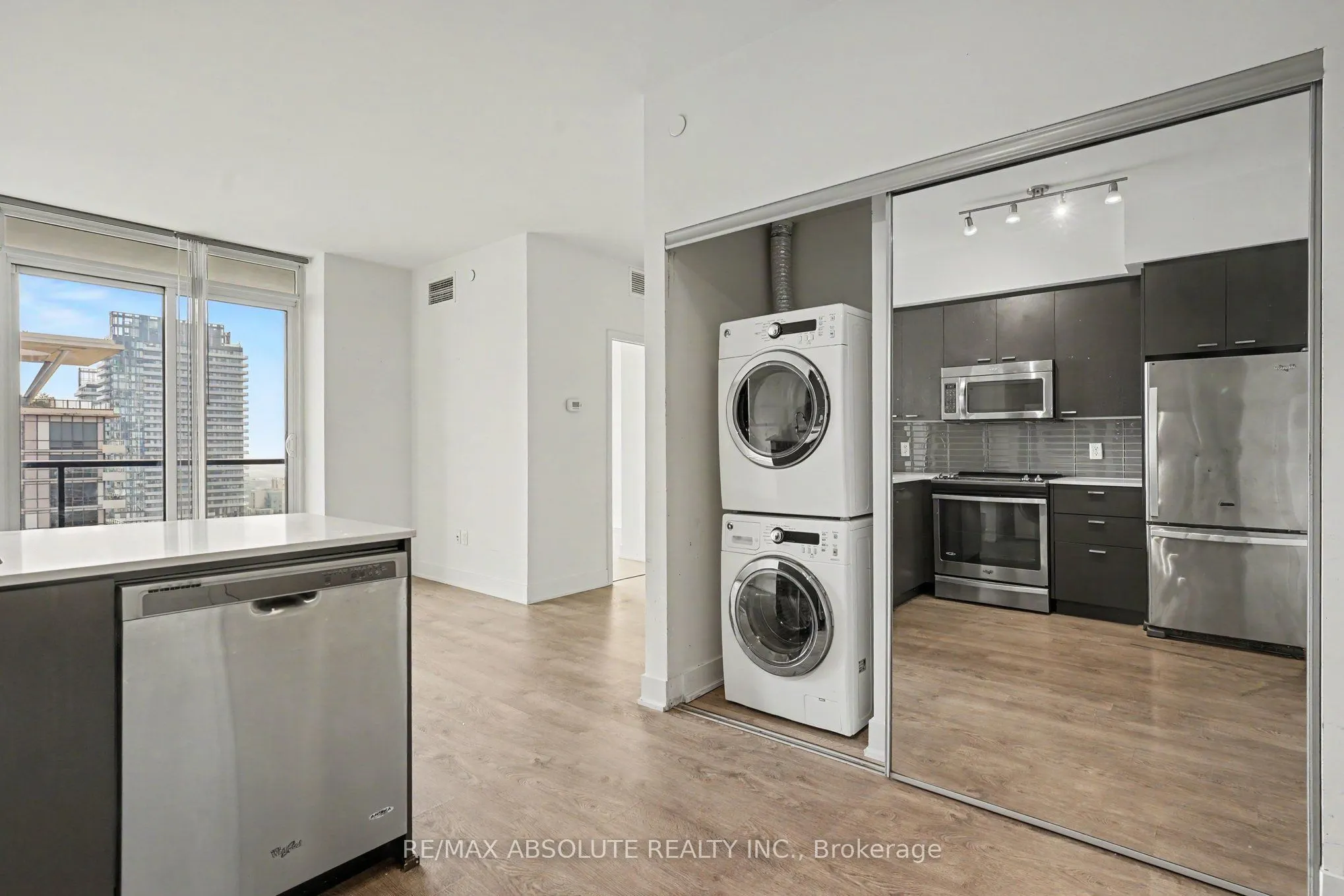 30 Roehampton Avenue #2809