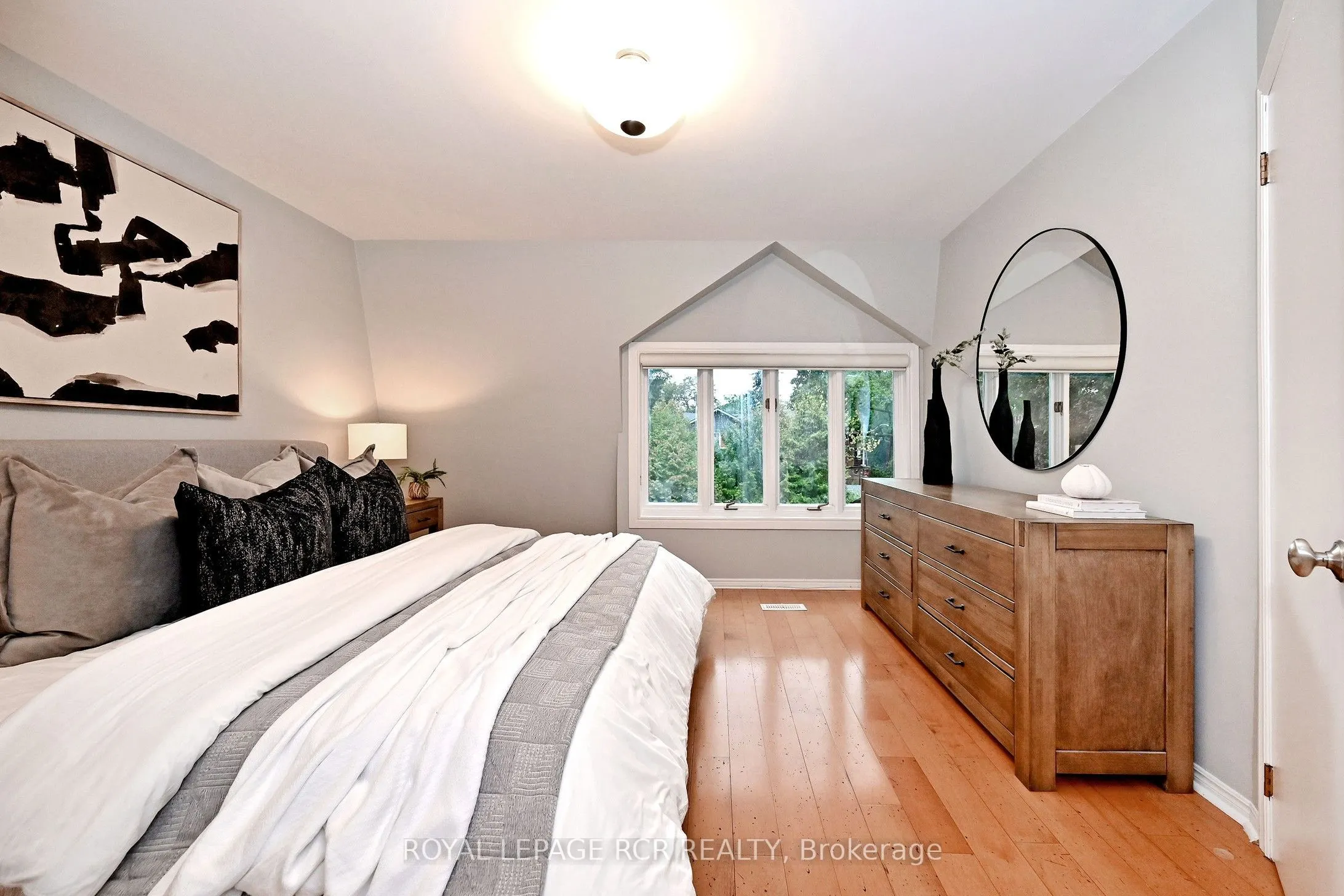 214 Briar Hill Avenue