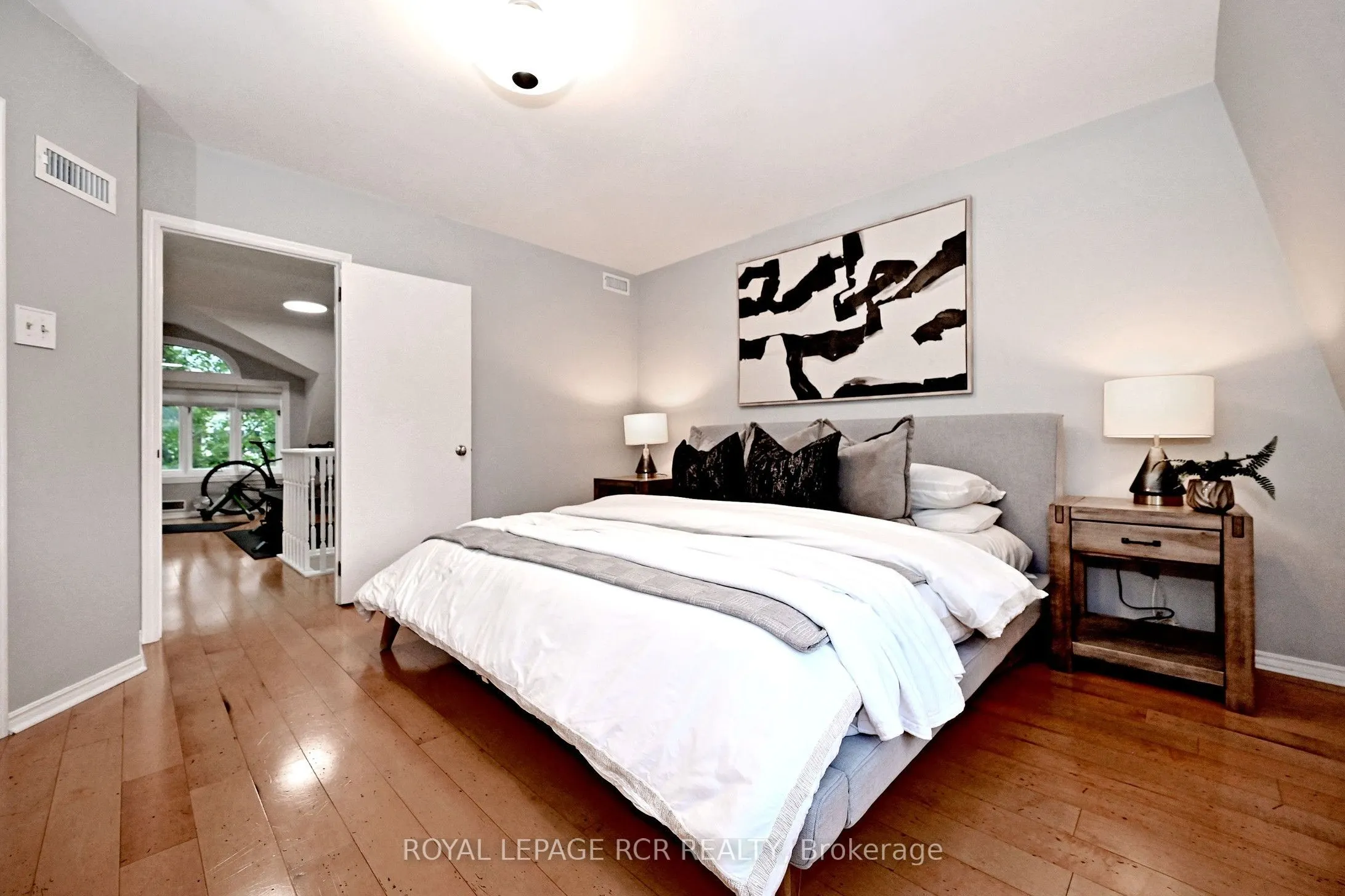 214 Briar Hill Avenue