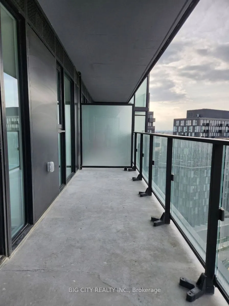 8 Tippett Road #1201