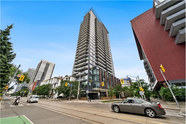 225 Sackville Street #703