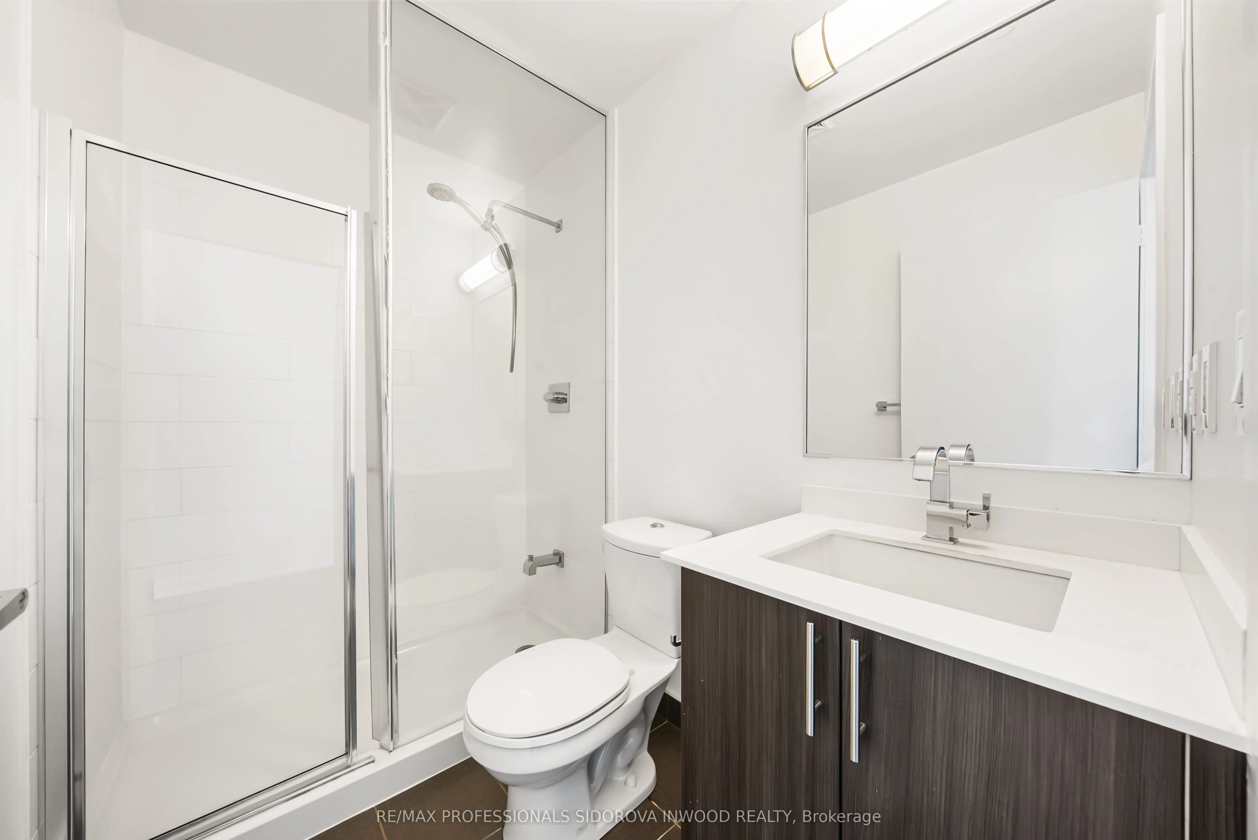 225 Sackville Street #703