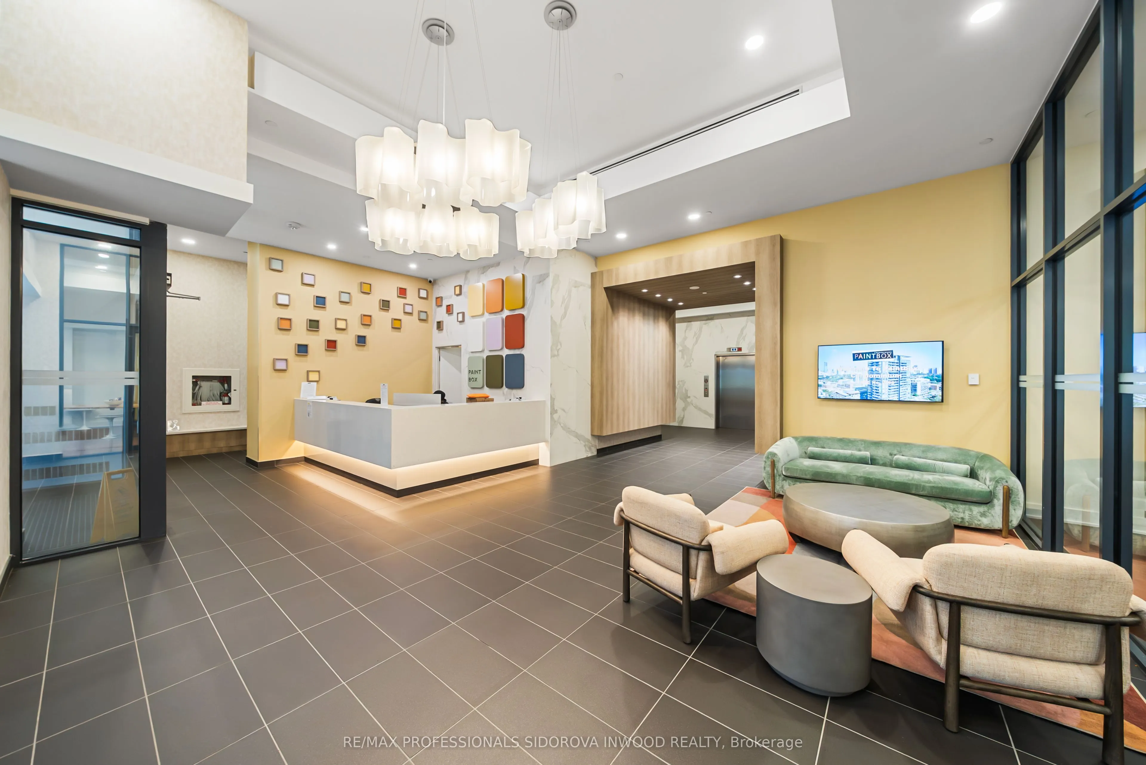 225 Sackville Street #703