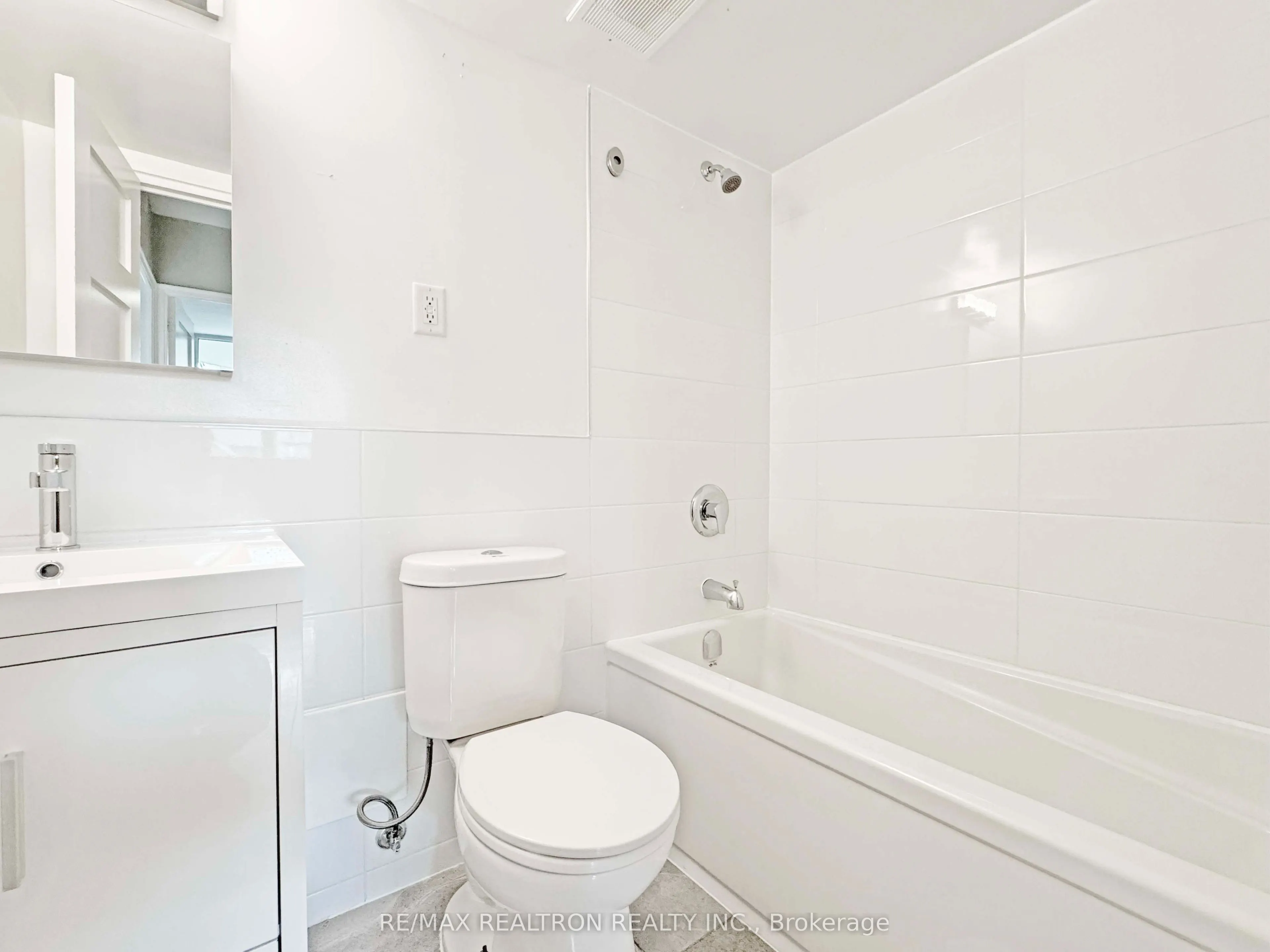 485 Huron Street #206