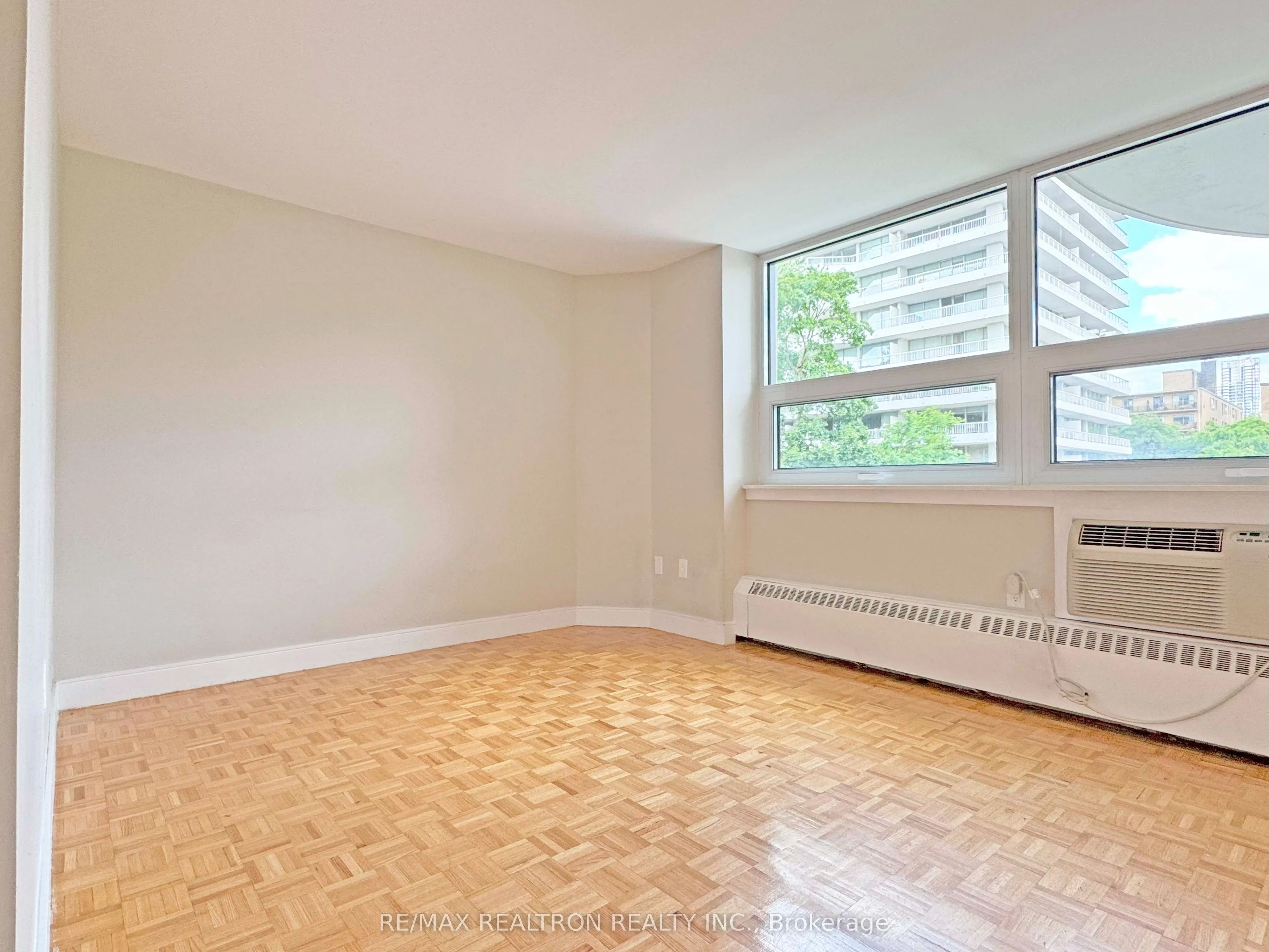 485 Huron Street #206