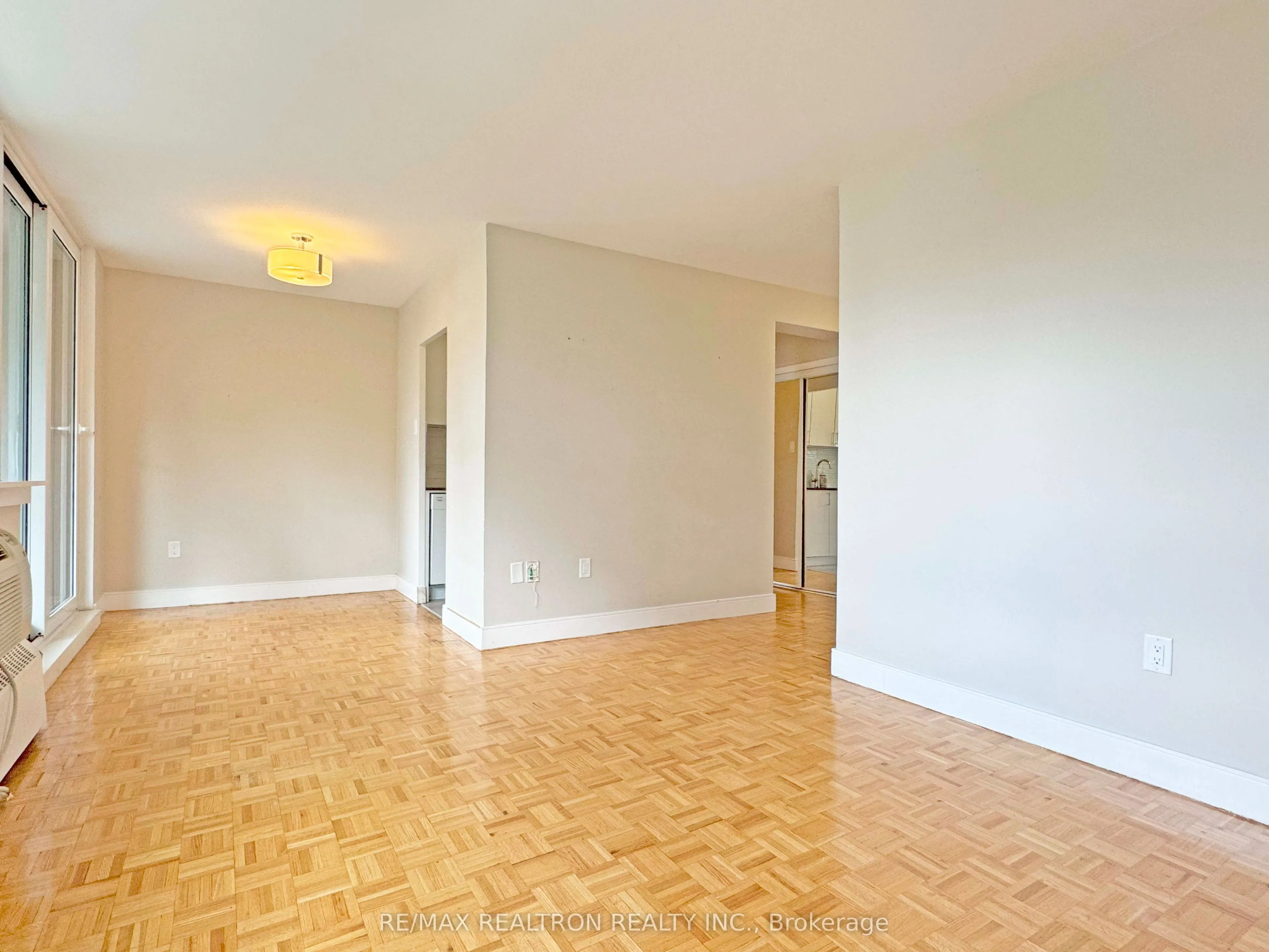 485 Huron Street #206