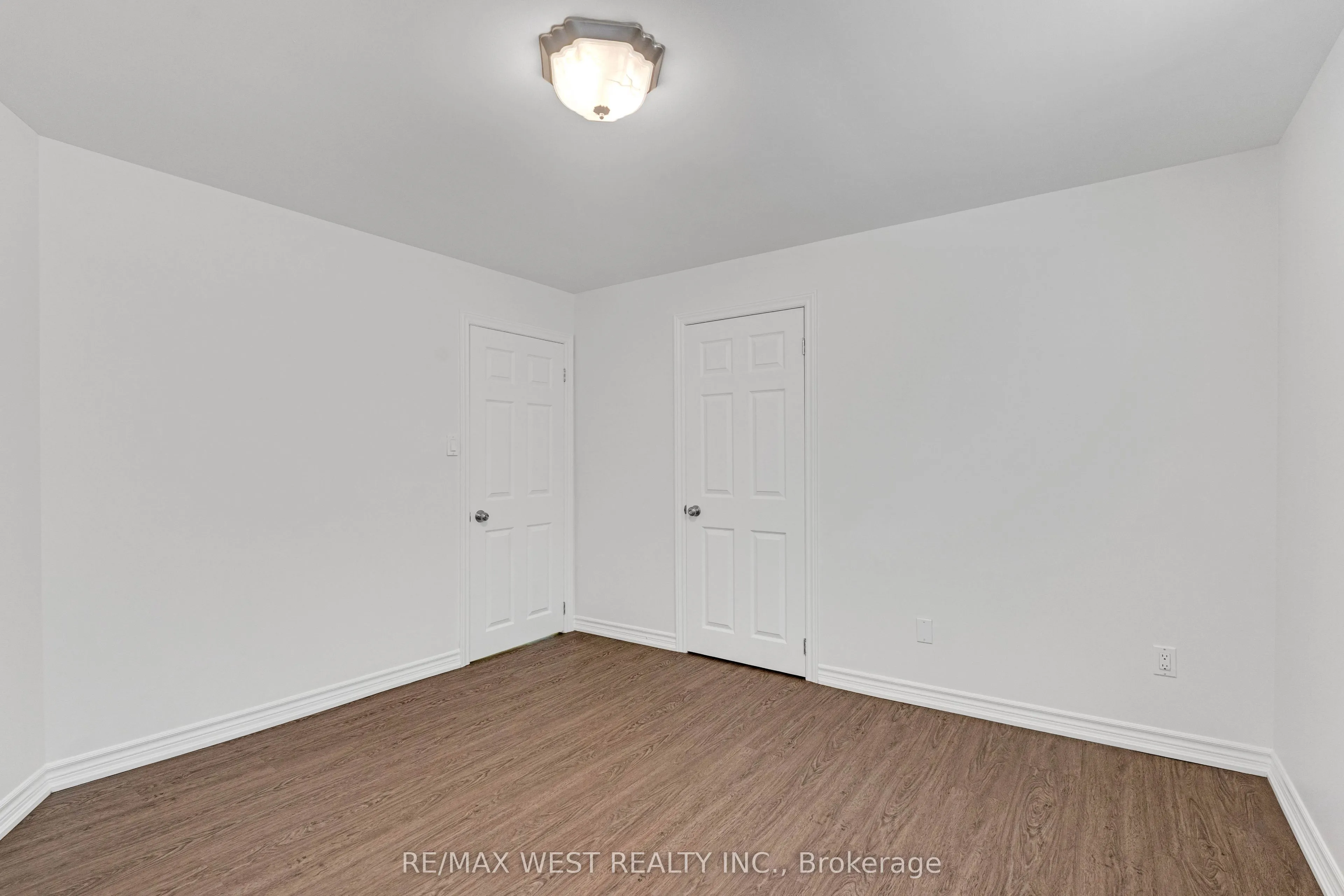 177 Searle Avenue