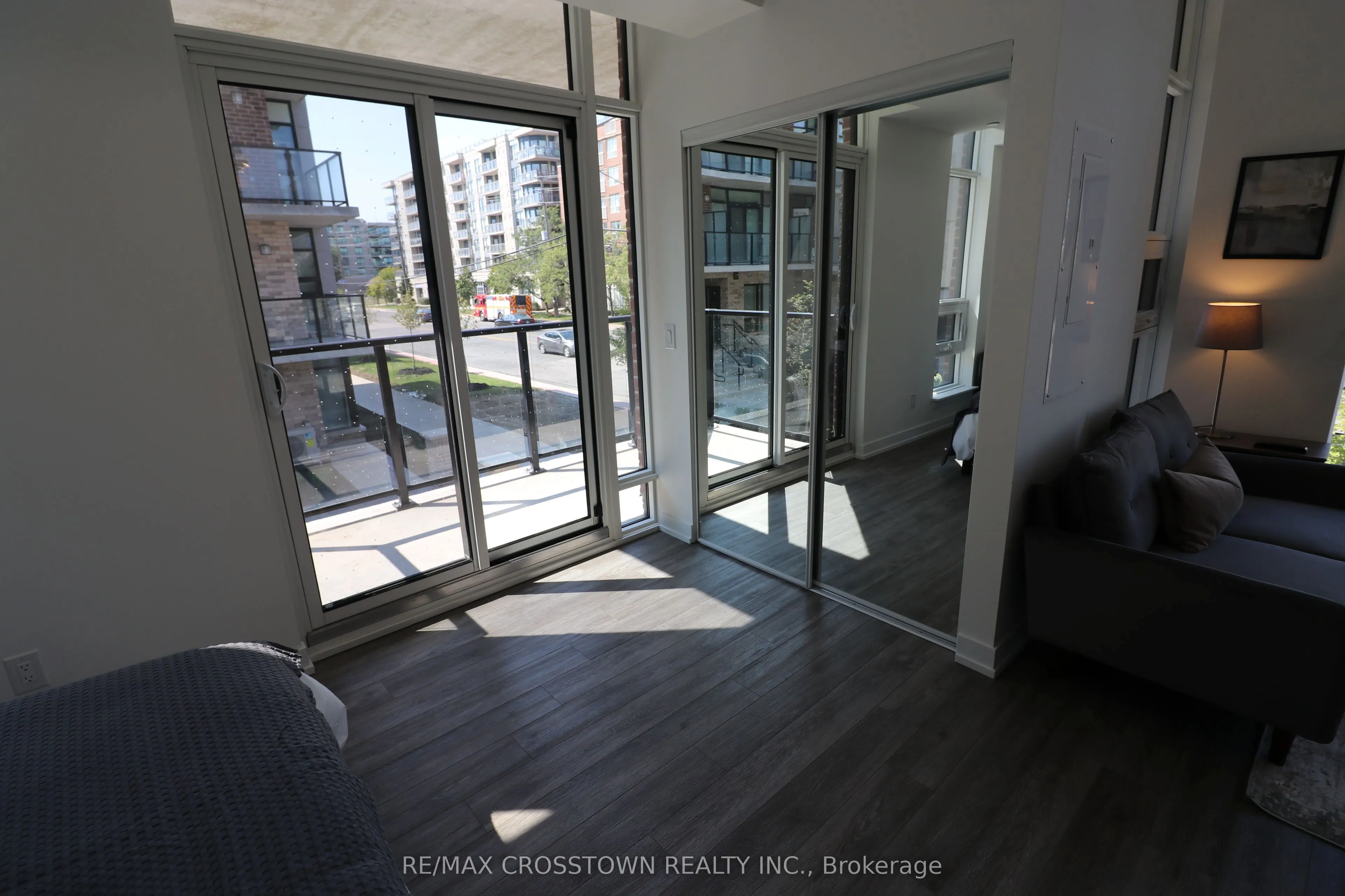 57-861 Sheppard Avenue W #2nd