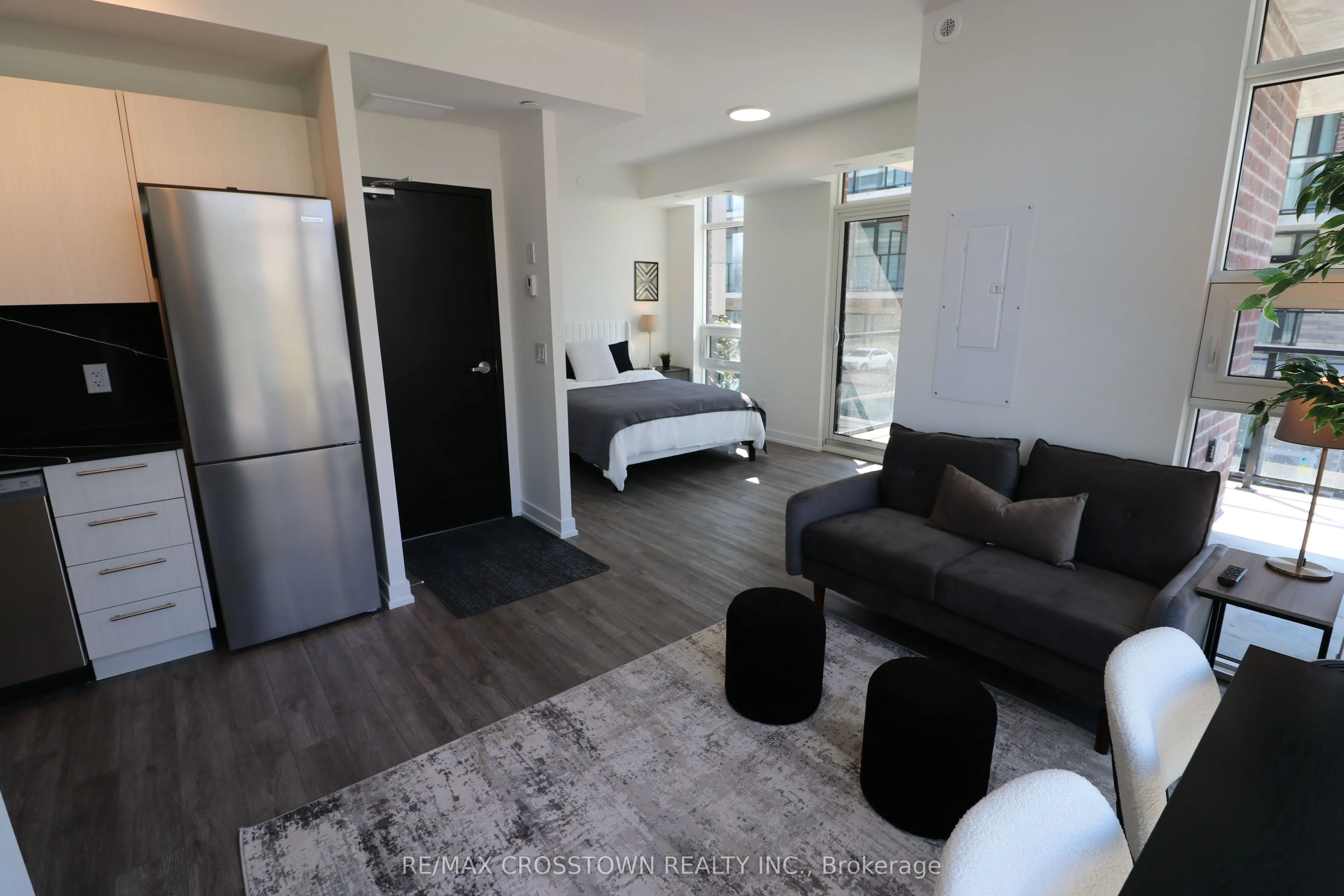 57-861 Sheppard Avenue W #2nd