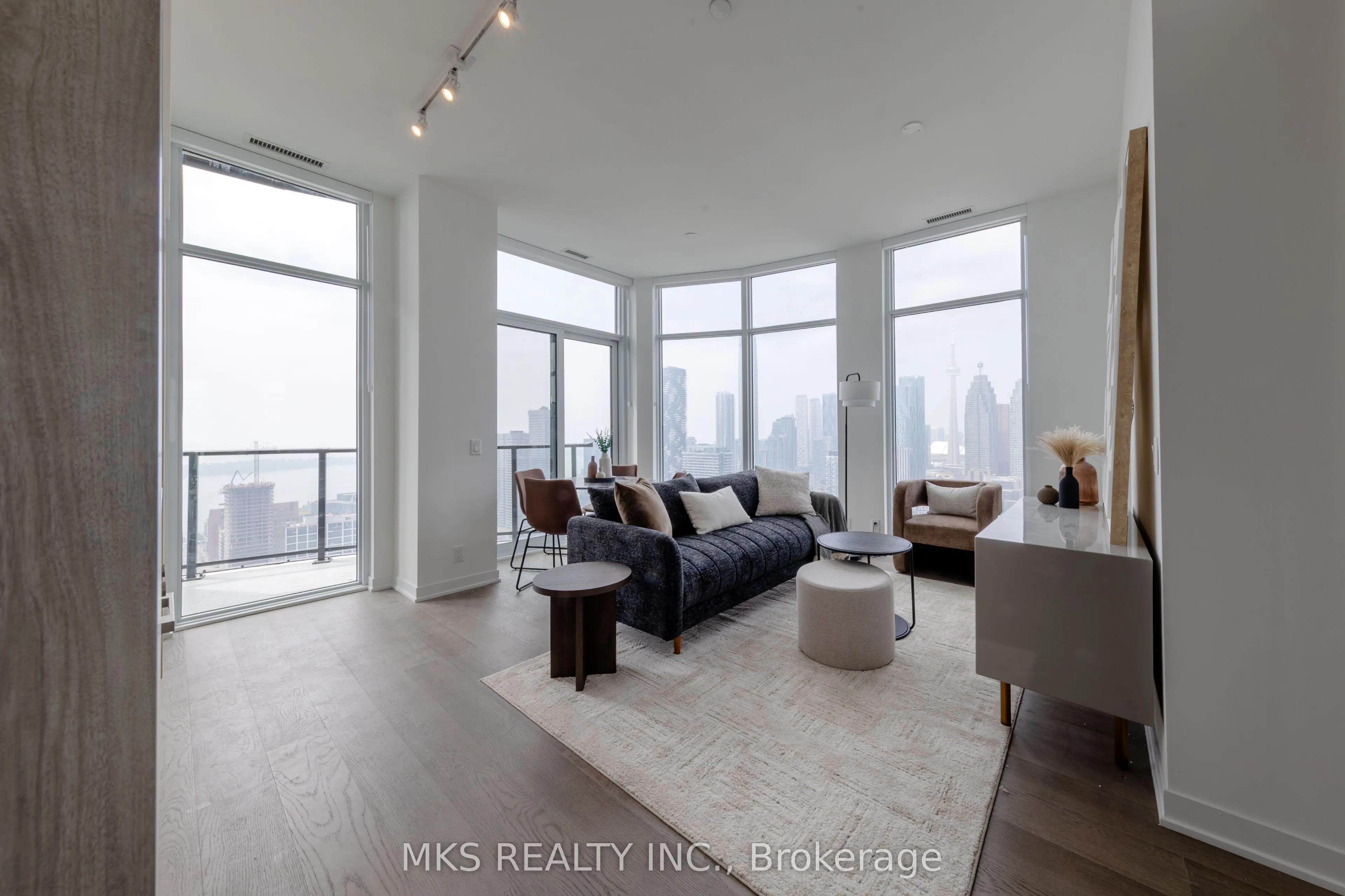 180 Front Street E #PH10