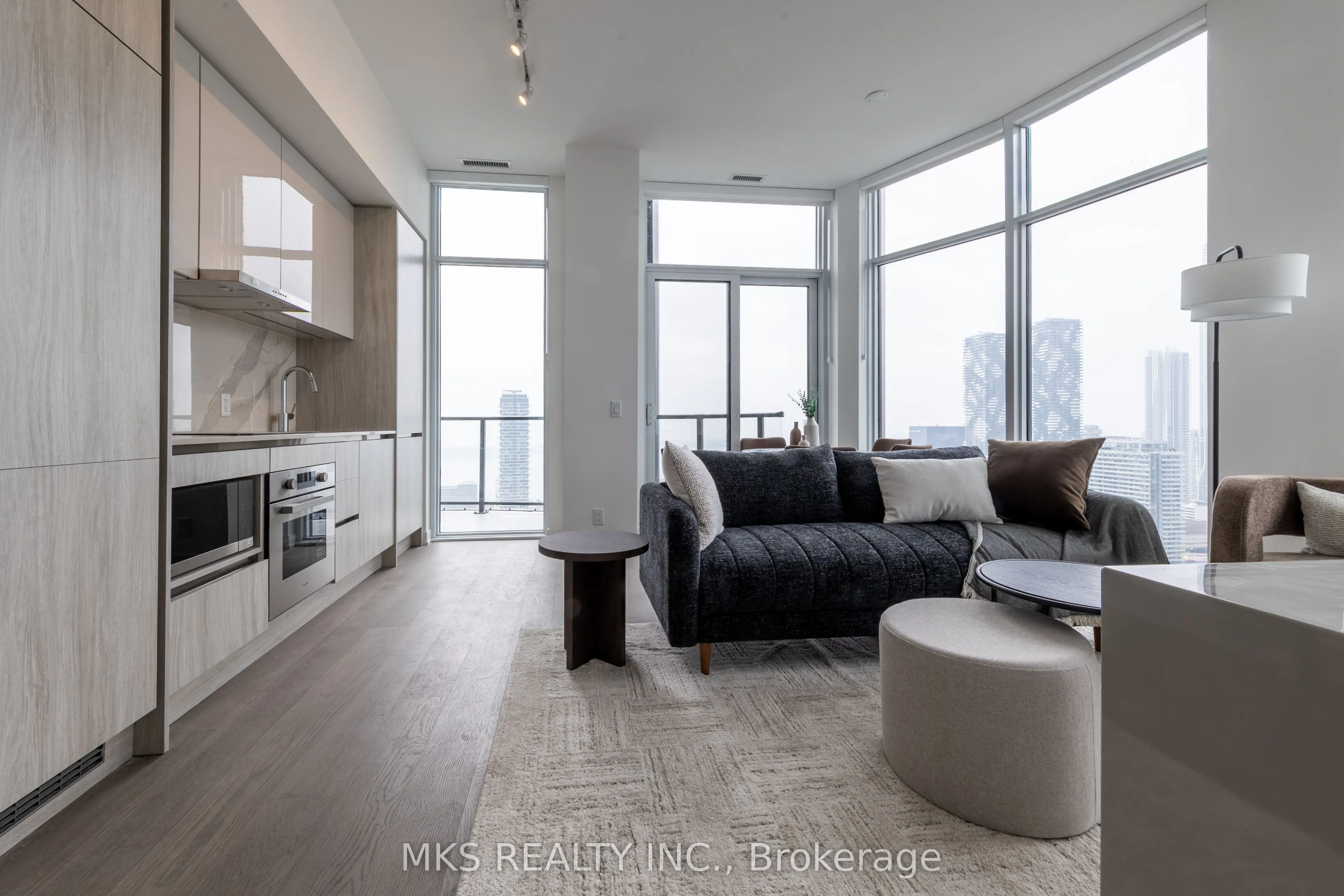 180 Front Street E #PH10