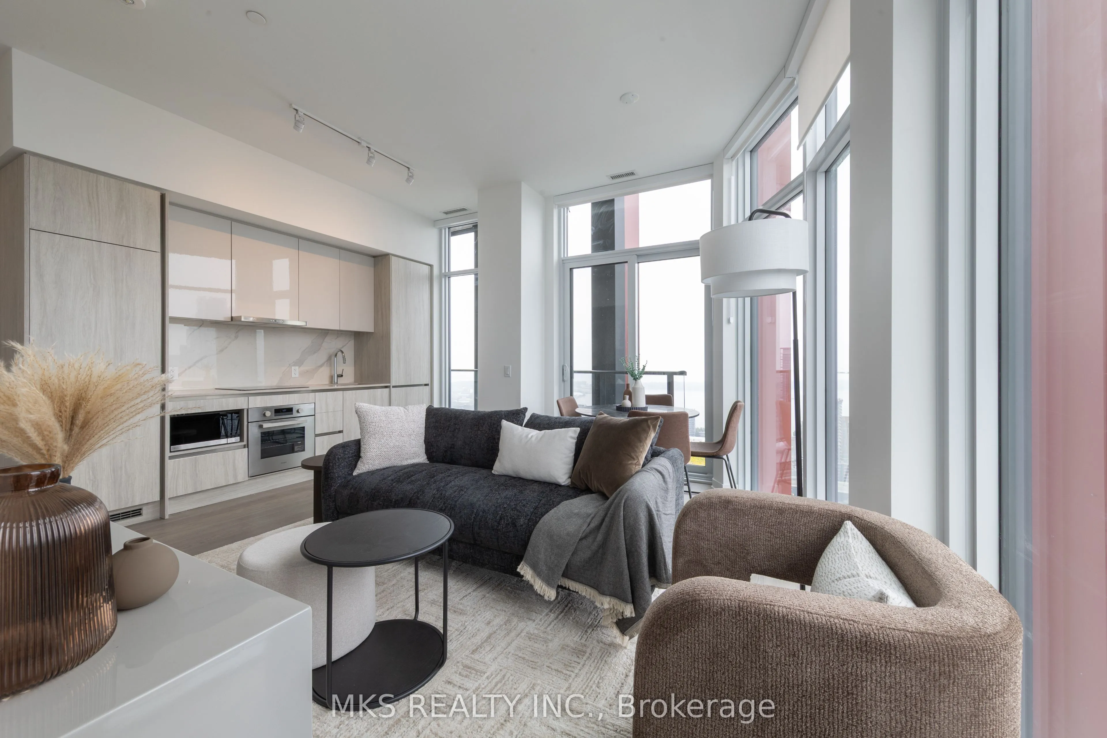180 Front Street E #PH10