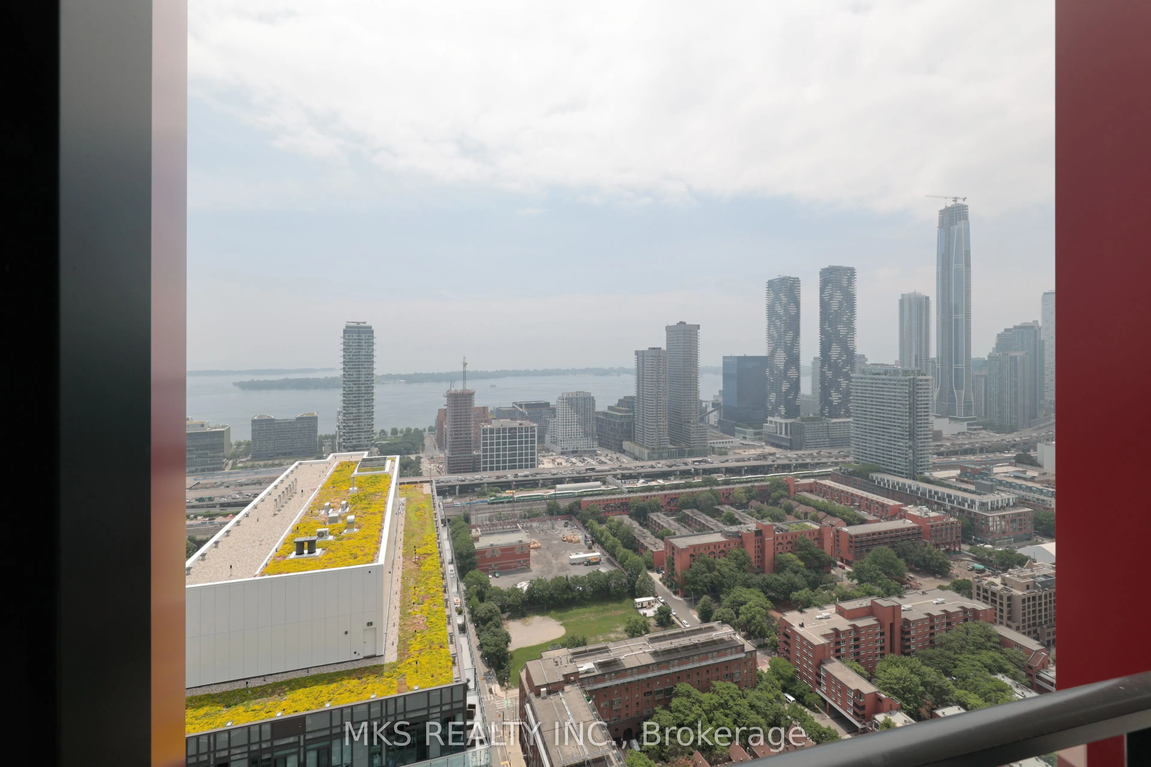 180 Front Street E #PH10