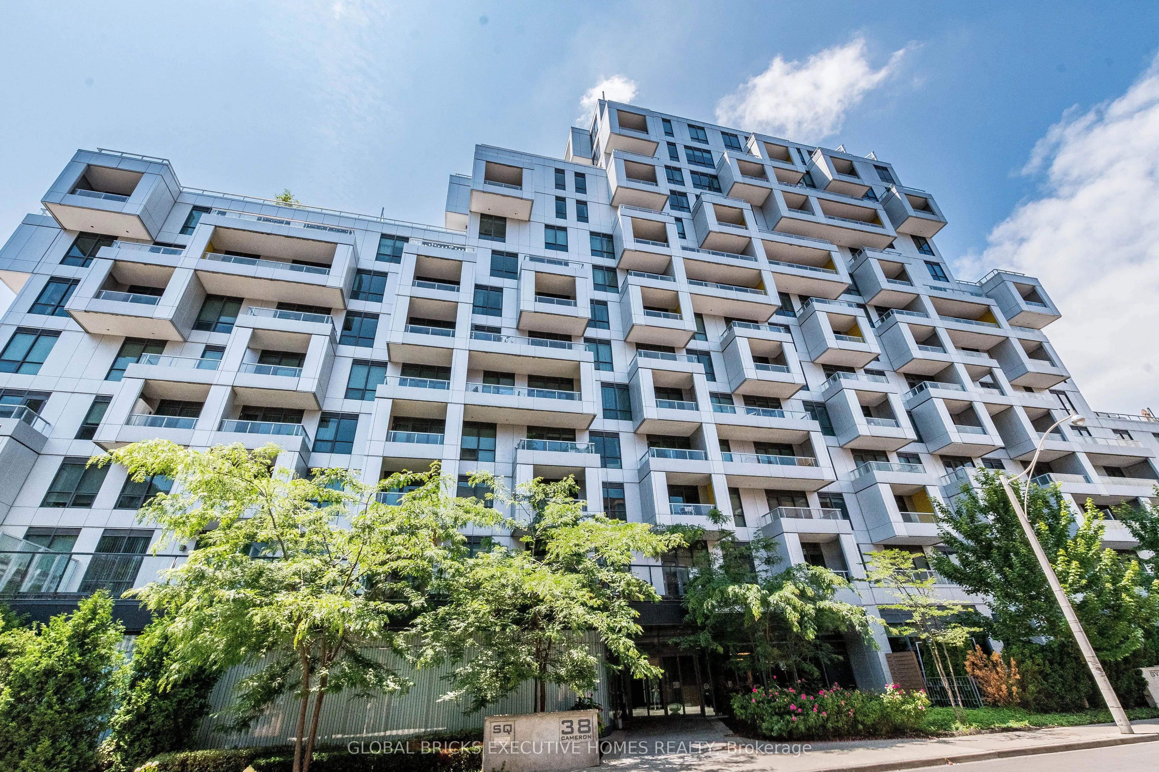 38 Cameron Street #602
