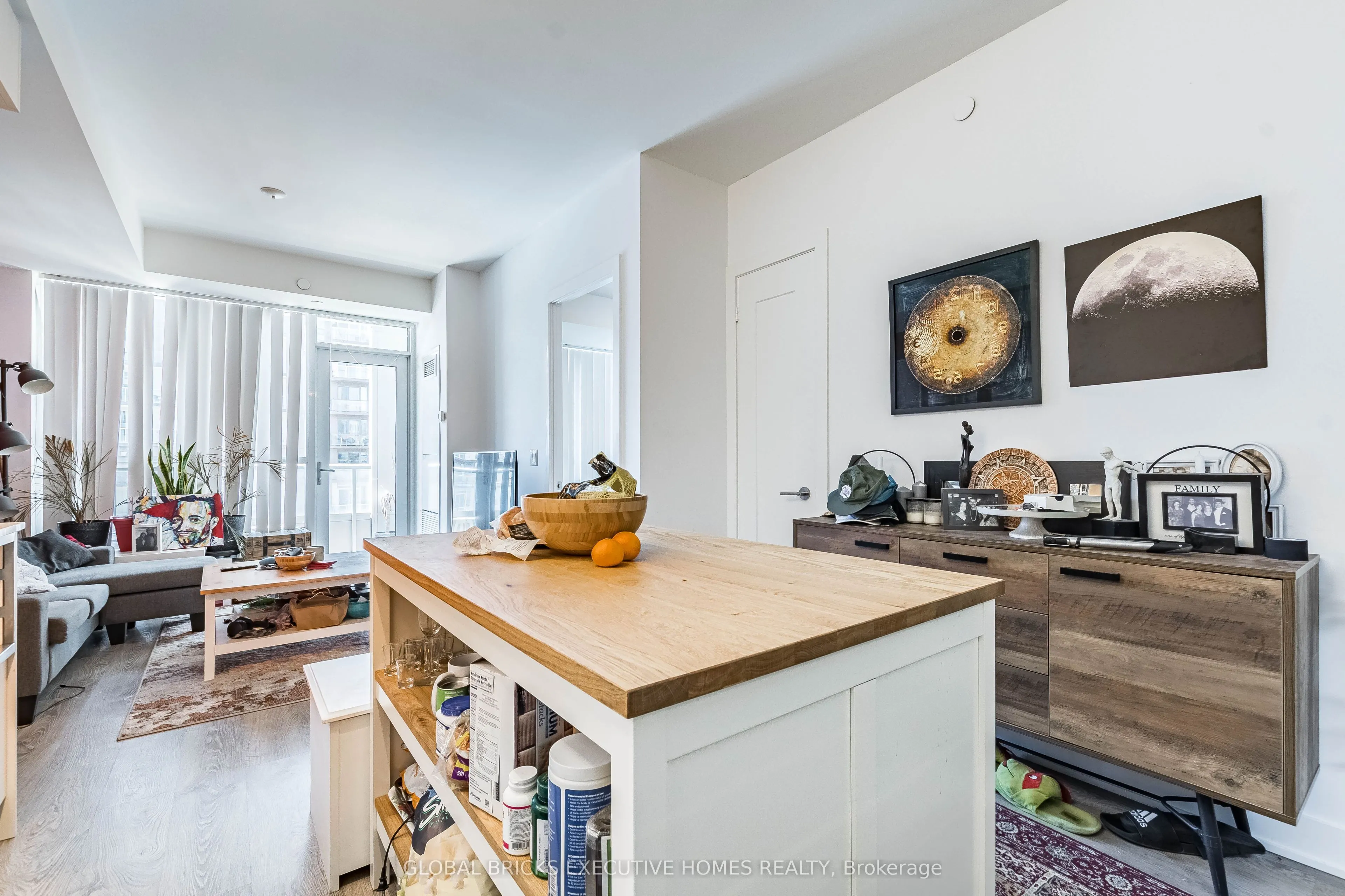 38 Cameron Street #602