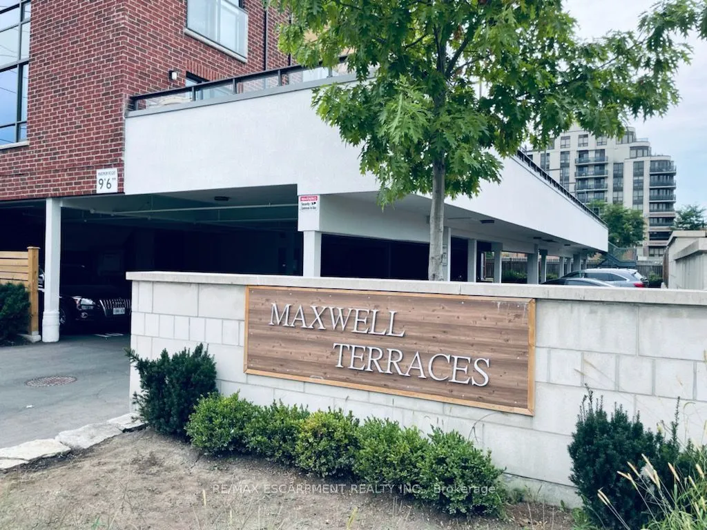 736 Sheppard Avenue W #204