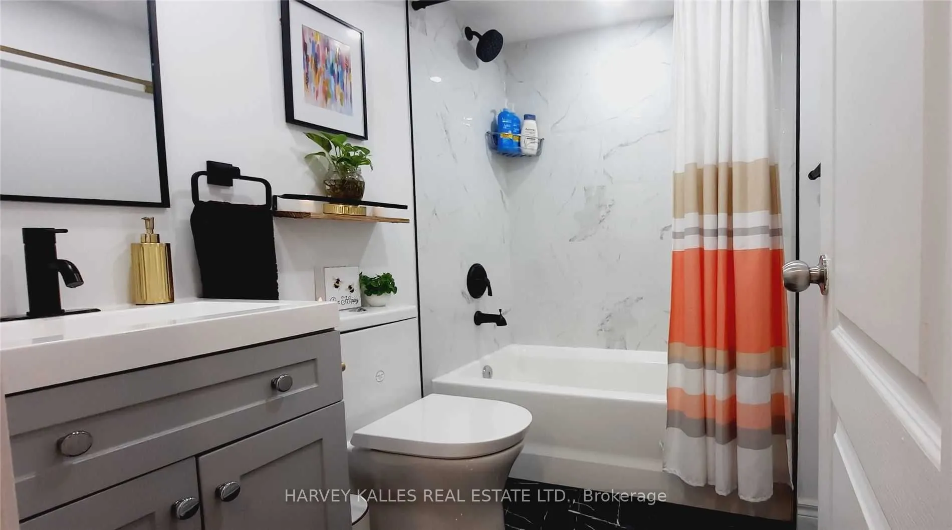28 Douro Street #220