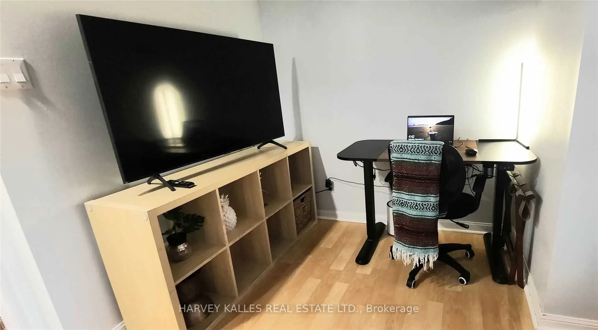 28 Douro Street #220