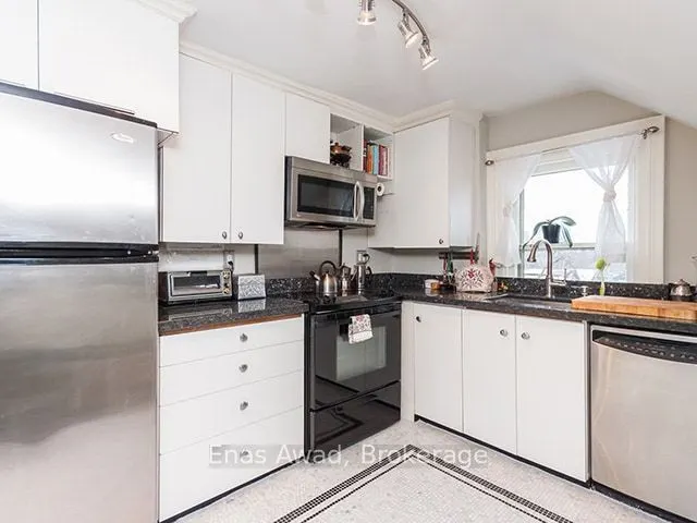 97 Glengrove Avenue W