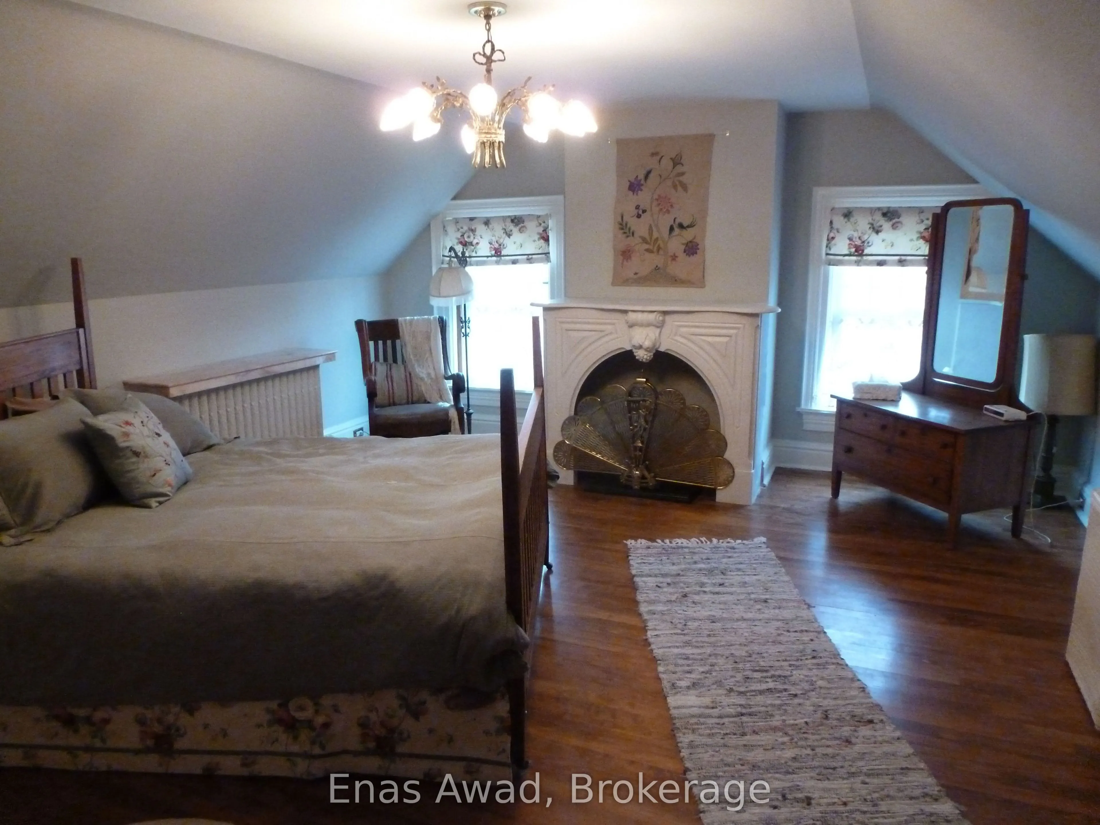 97 Glengrove Avenue W