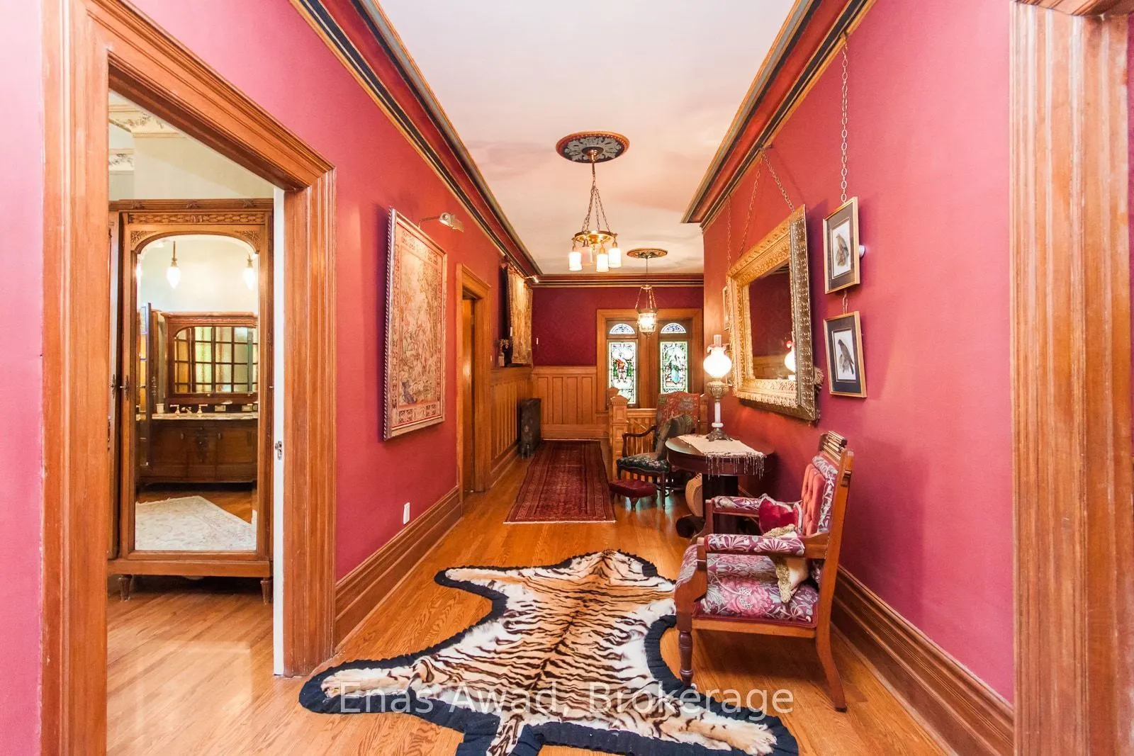 97 Glengrove Avenue W