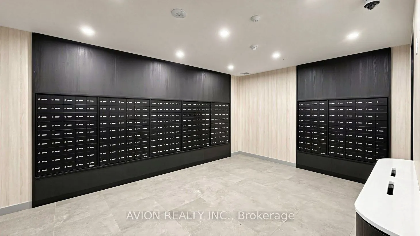 89 MontClair Avenue #1016