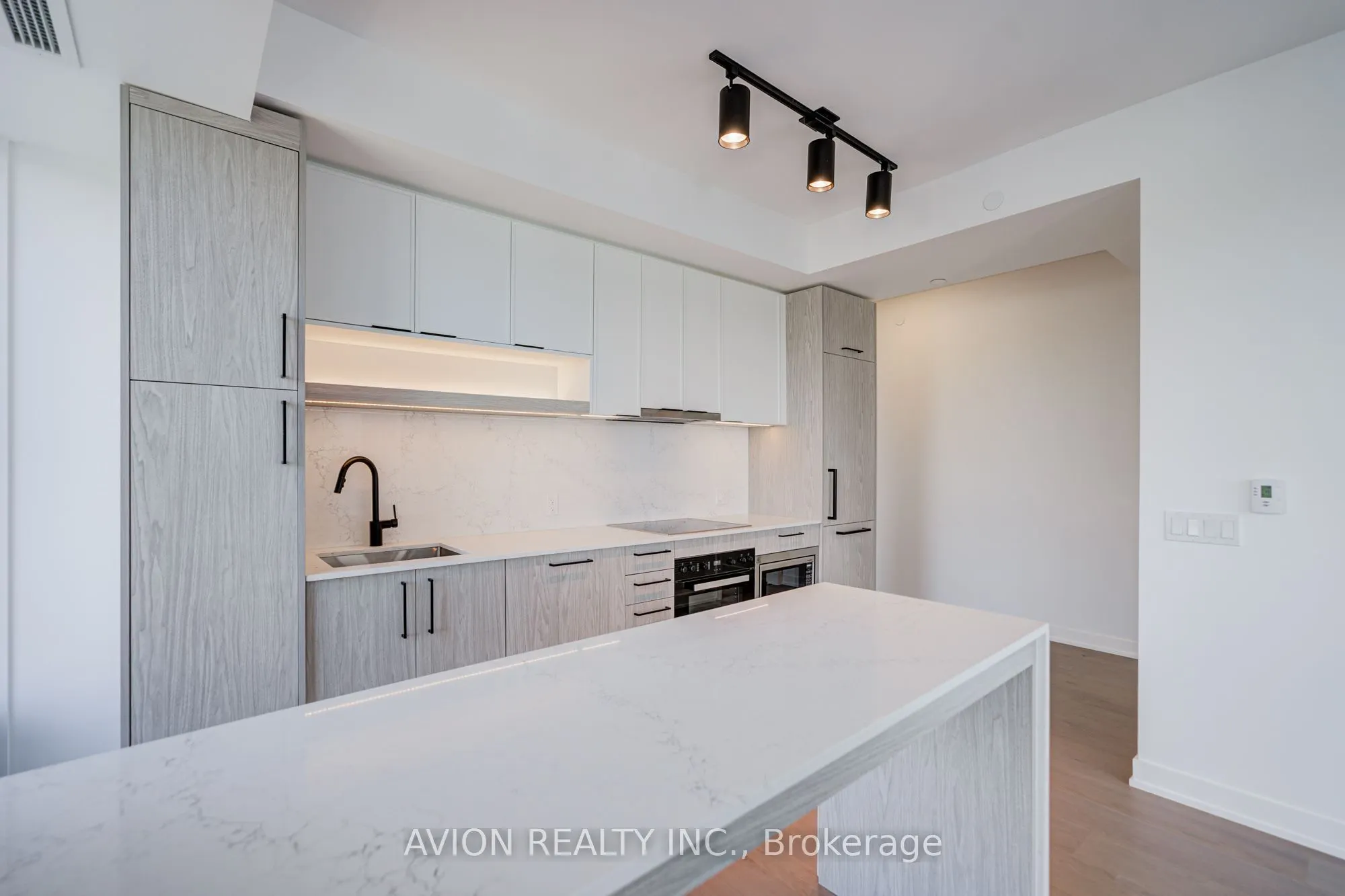 89 MontClair Avenue #1016