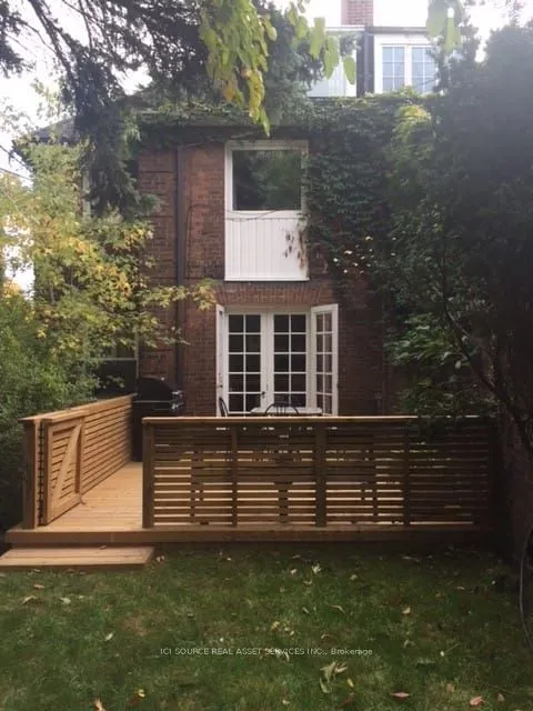 70 Crescent Road