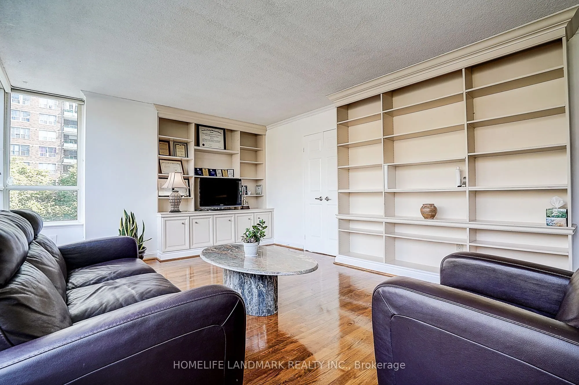 130 Carlton Street #503