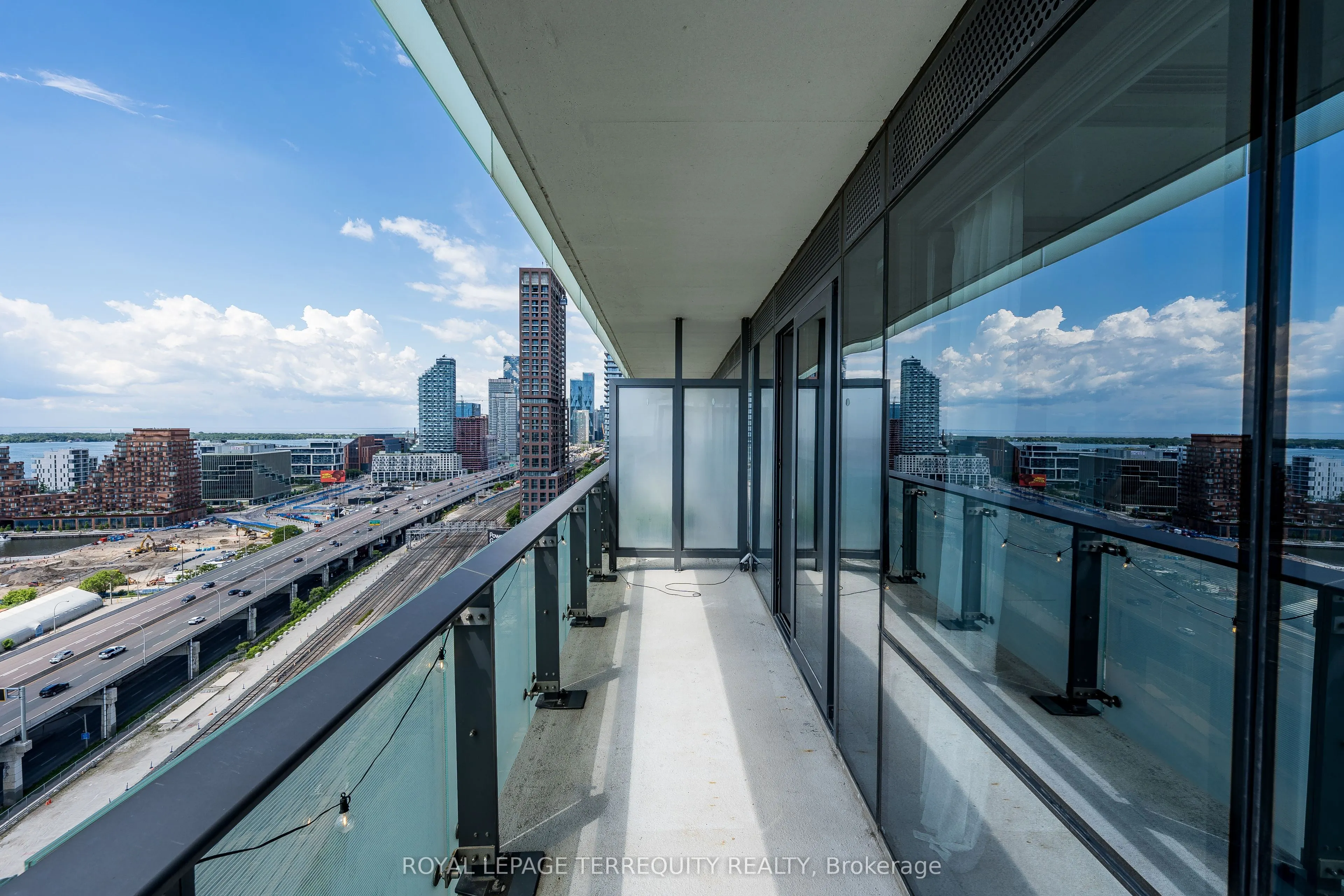 70 Distillery Lane #2107