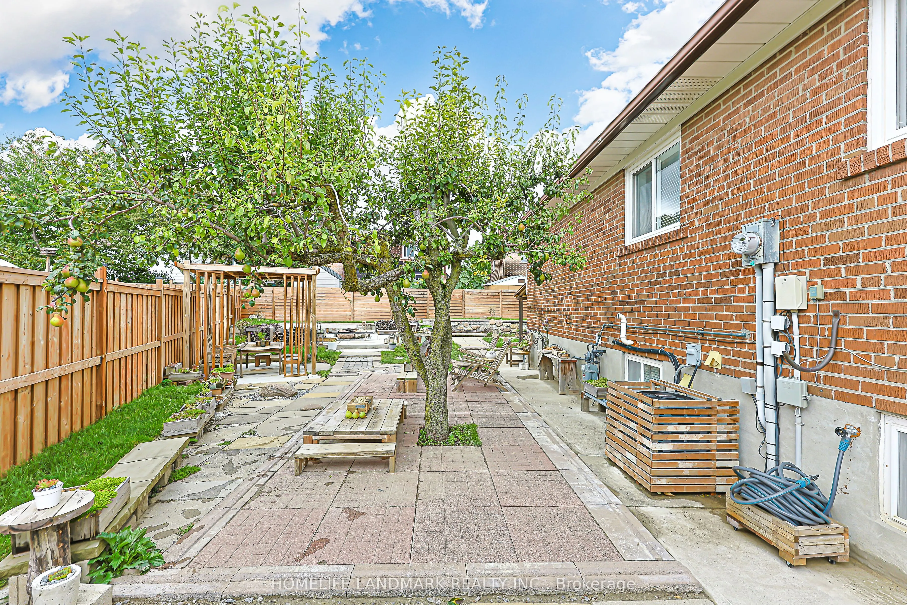 74 Navaho Drive