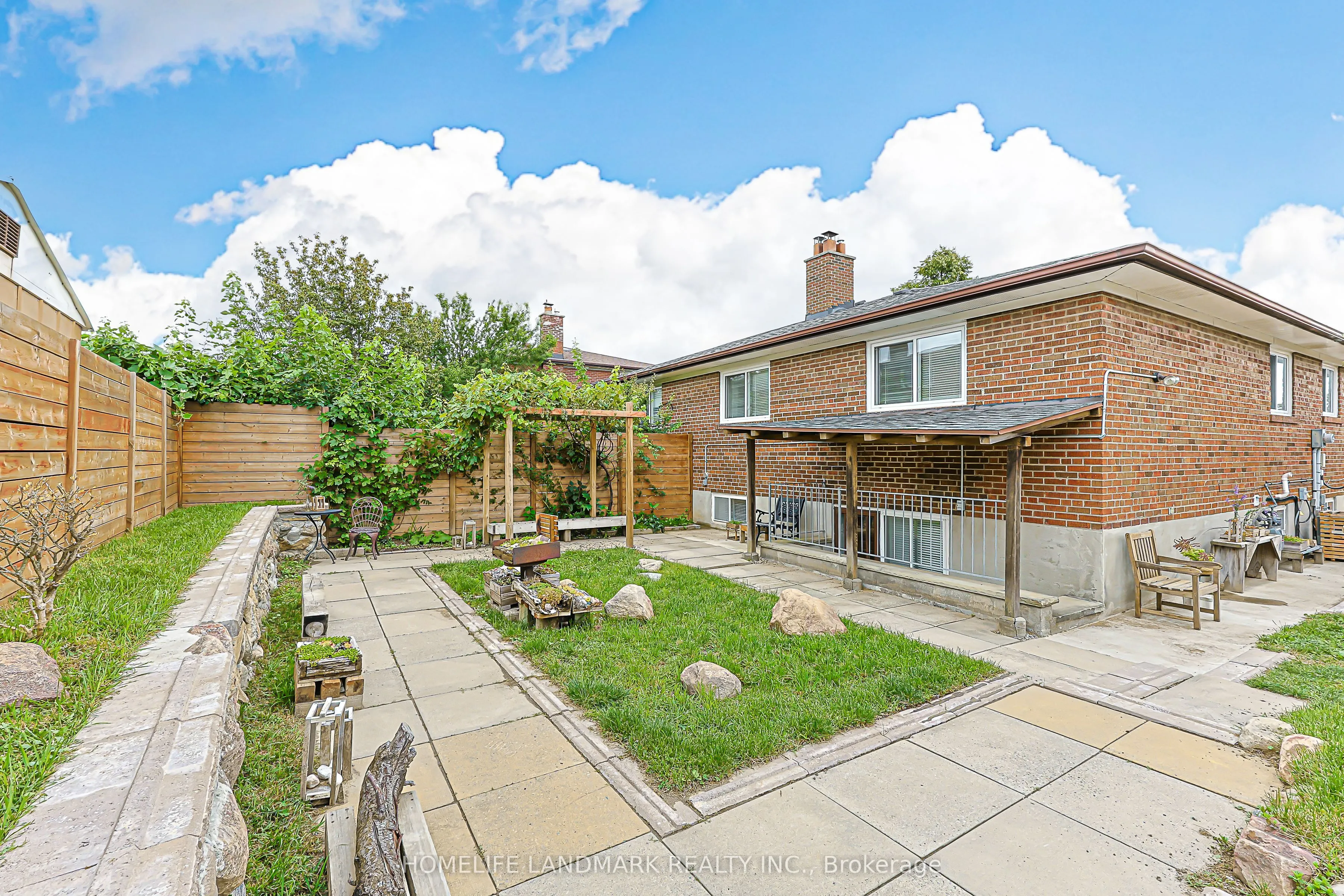 74 Navaho Drive