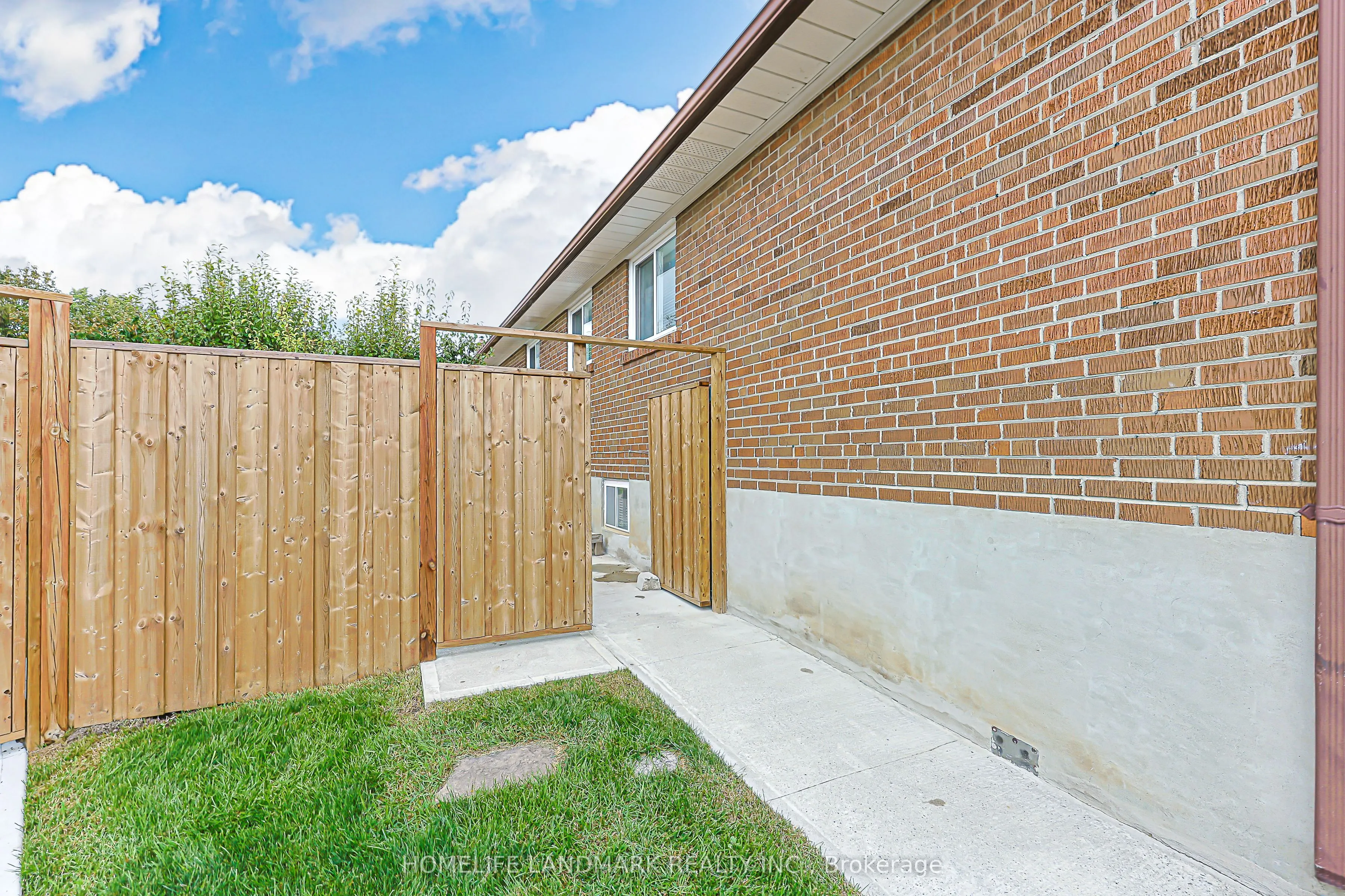 74 Navaho Drive