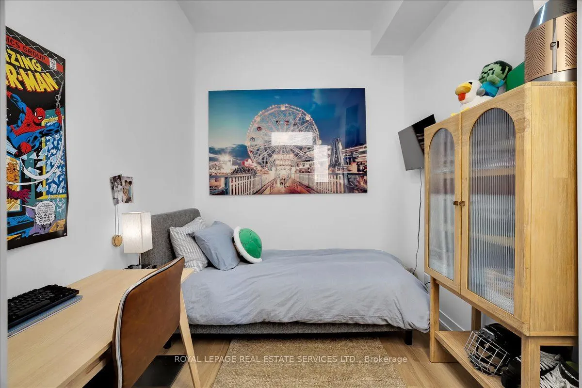 1 Hillsdale Avenue W #706