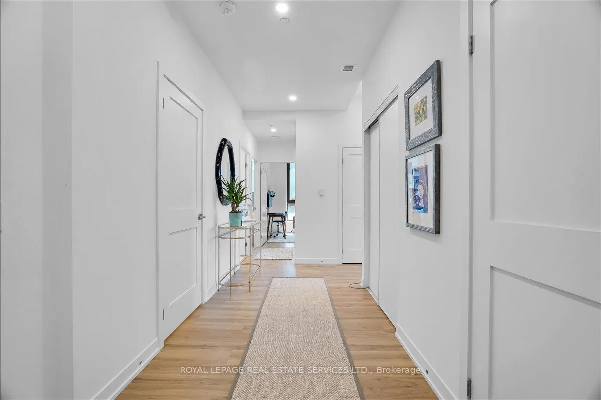 1 Hillsdale Avenue W #706