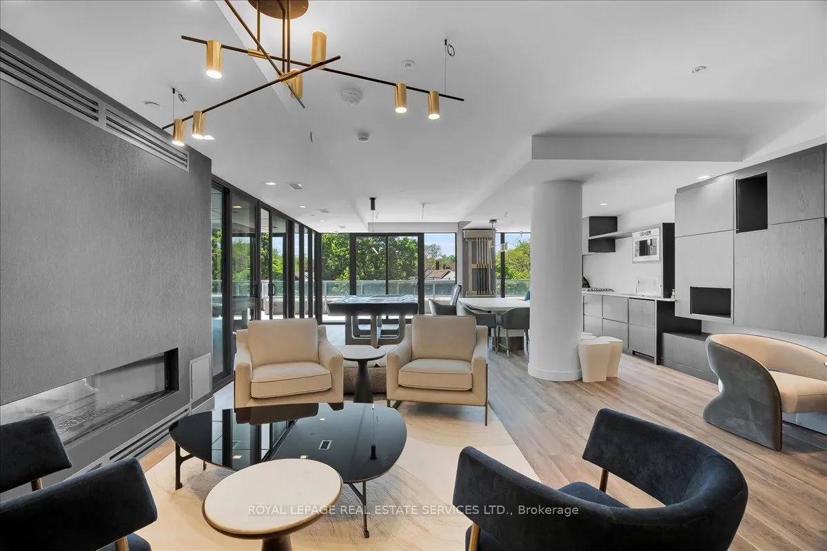 1 Hillsdale Avenue W #706