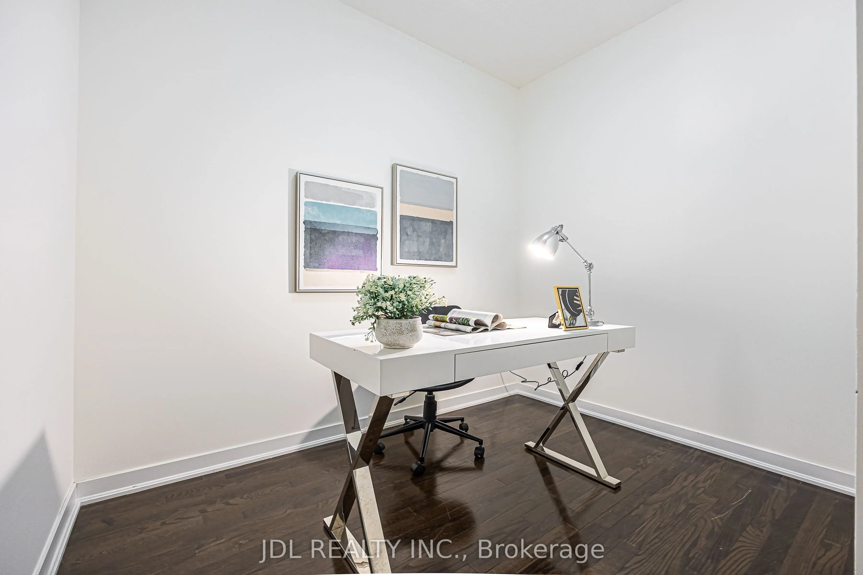 770 Bay Street #1105