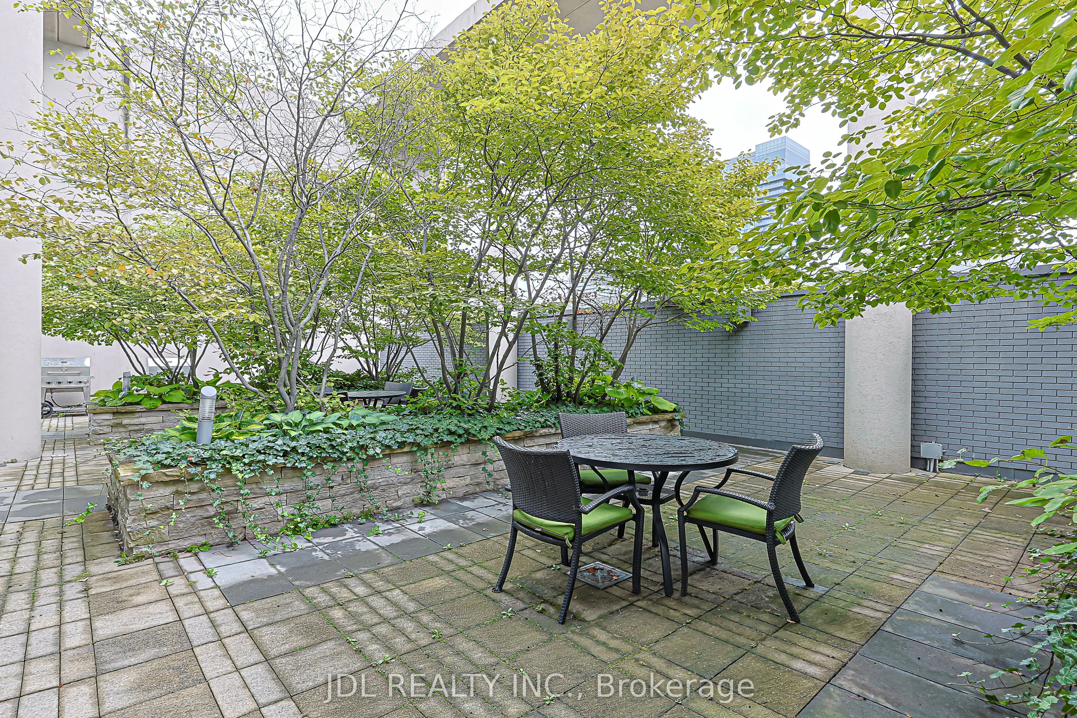 770 Bay Street #1105