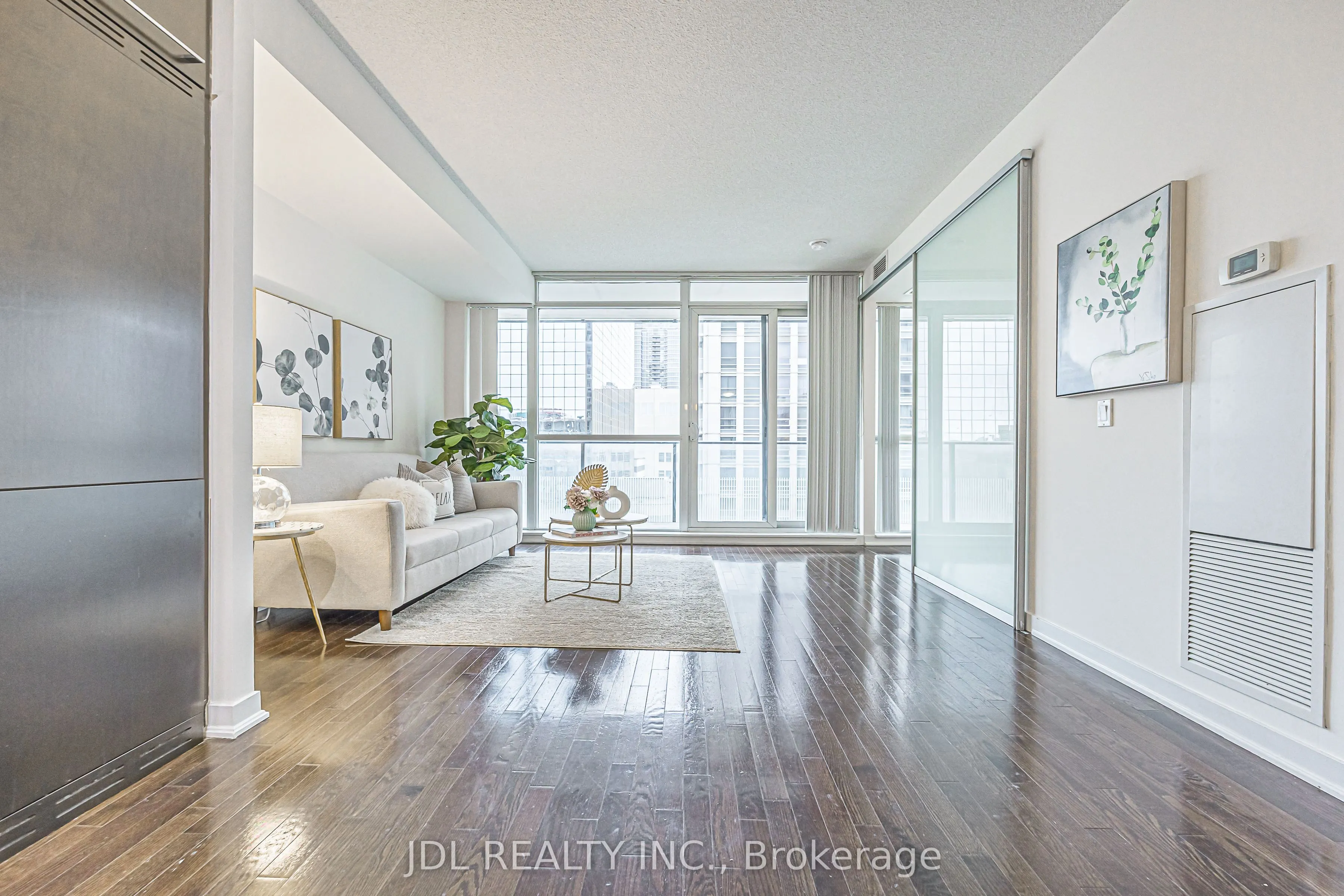 770 Bay Street #1105