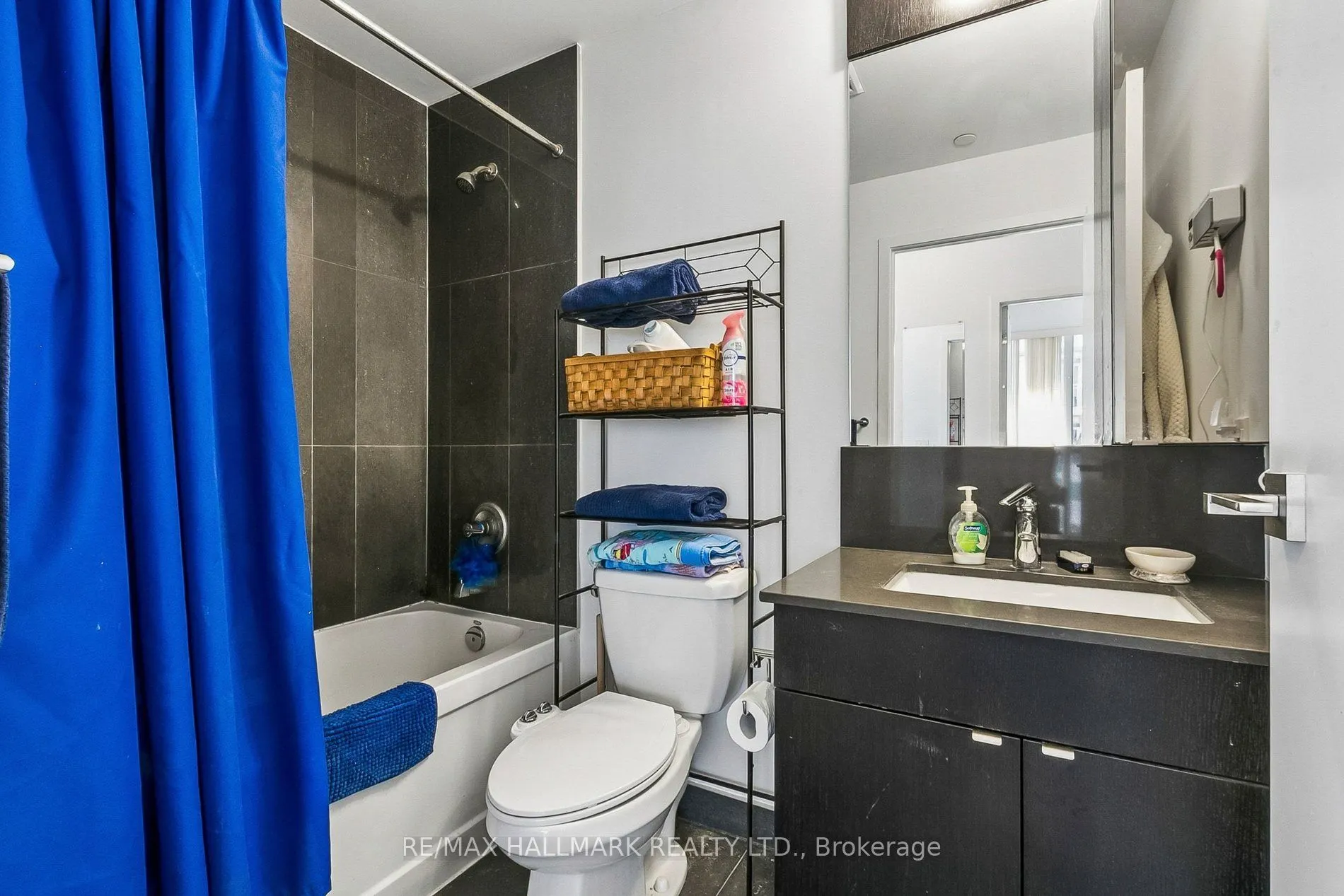98 Lillian Street #1212